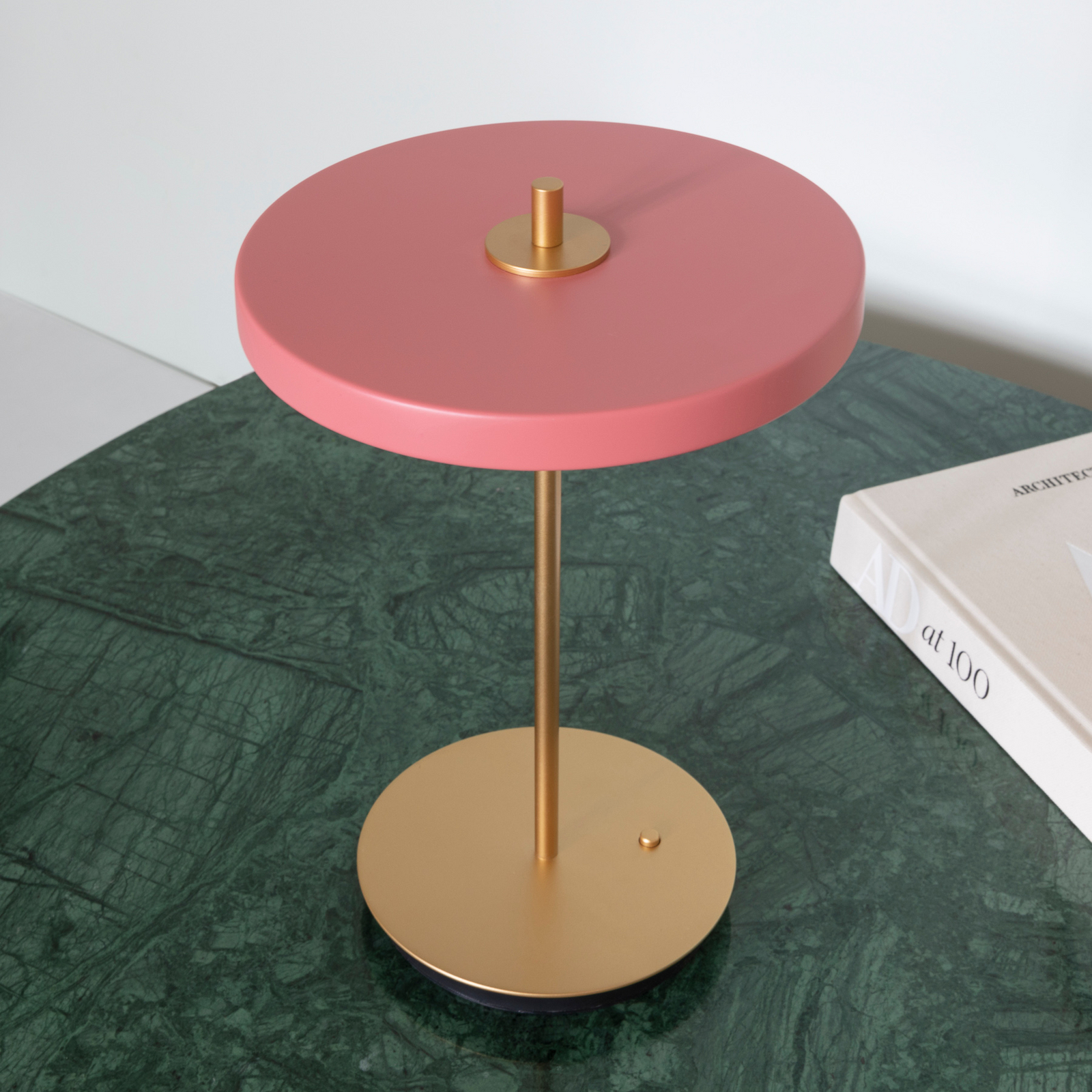 Asteria Move LED rechargeable table lamp, rose gold/brass, 31 cm - UMAGE