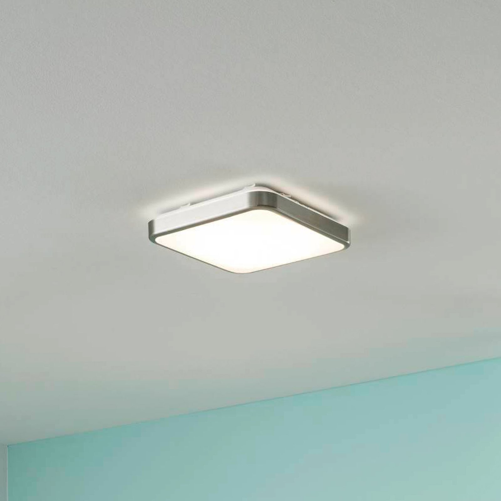 Manilva 1 LED ceiling light, IP44, matt nickel