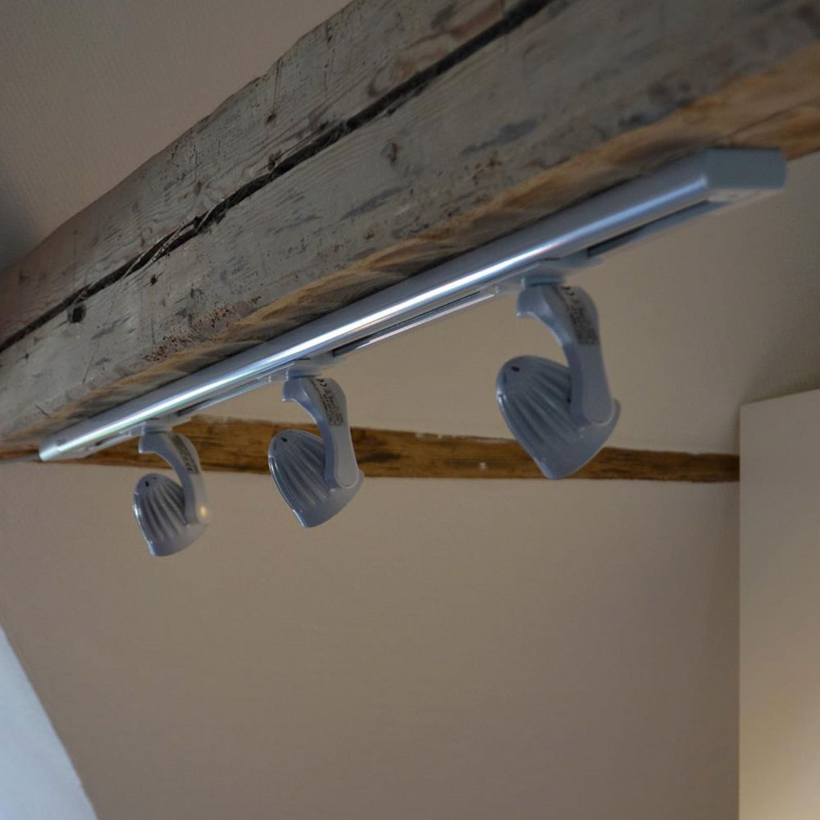 Halotrack Strømskinne 1,2m Hvid Halo Design - Metal