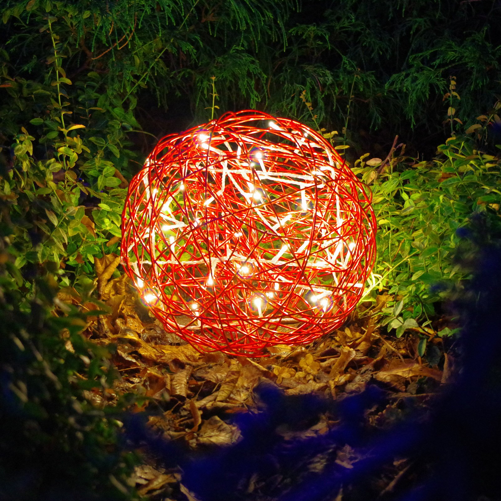 LED-3D-design-kule Galax Fun, Ø 30 cm, rød