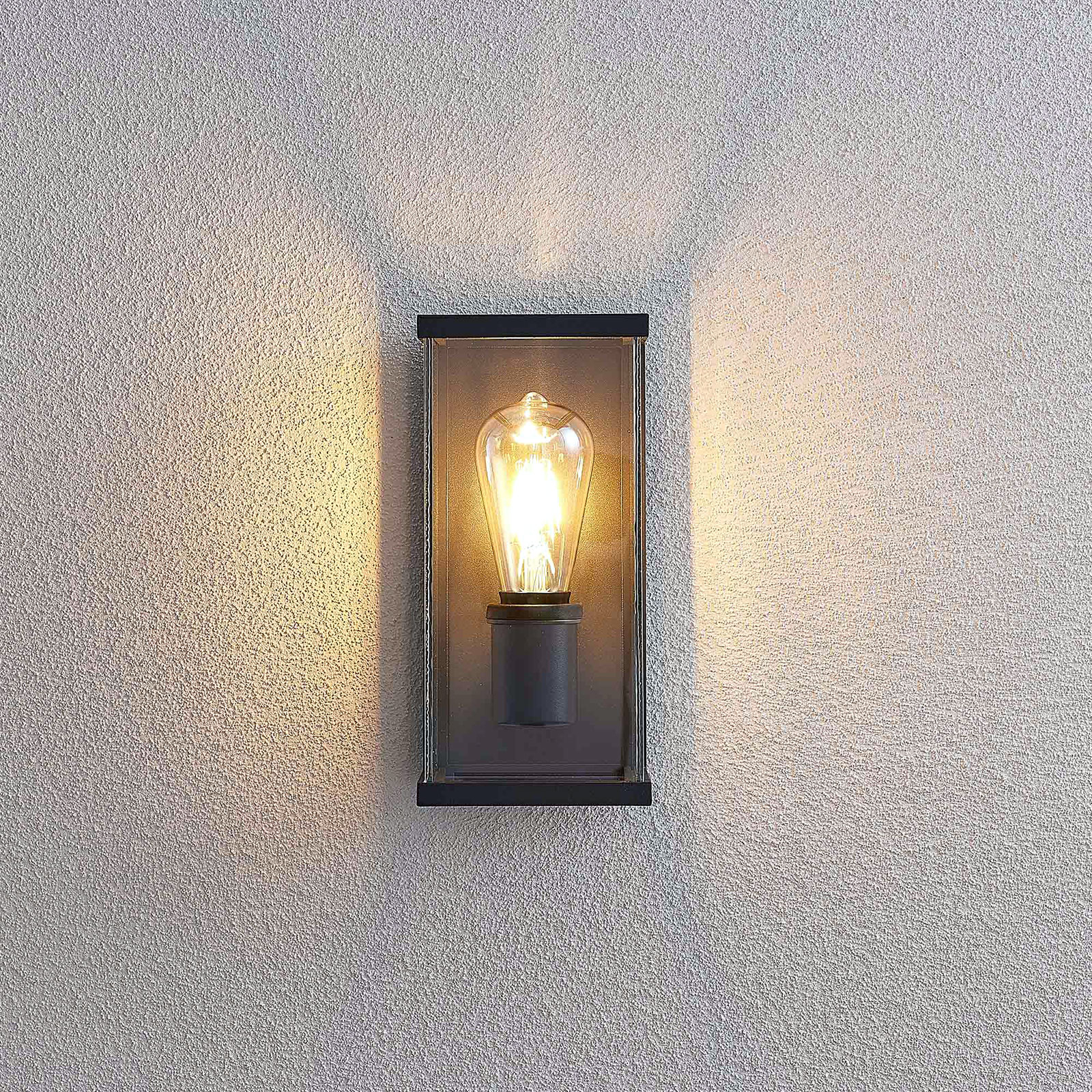 Susanne kültéri fali lámpa, szögletes, üvegezett