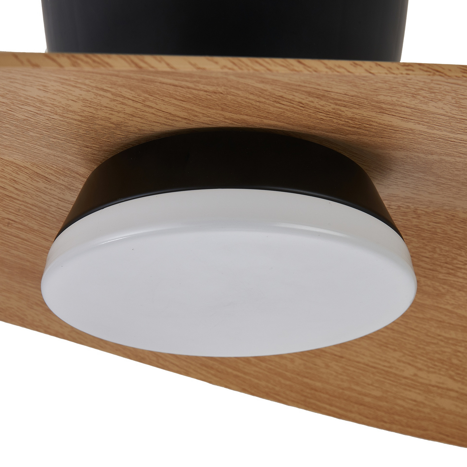 LED-Deckenventilator Surfer, schwarz/holz, DC, leise, CCT LED-Deckenventilator Surfer, schwarz/holz, DC, leise, CCT