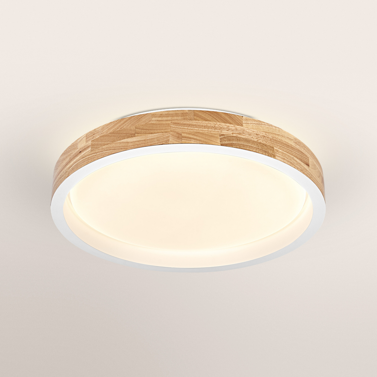 Φωτιστικό οροφής LED OSRAM ORBIS MARIANO, ξύλο/λευκό, Ø 41 cm, ρυθμιζόμενη Φωτιστικό οροφής LED OSRAM ORBIS MARIANO, ξύλο/λευκό, Ø 41 cm, ρυθμιζόμενη