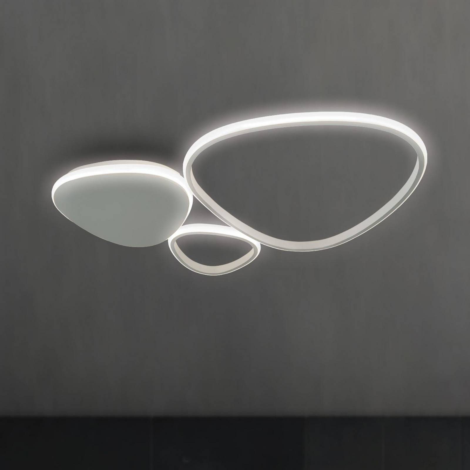 LED-Deckenleuchte Helix, silberfarben, Länge 62 cm, Metall günstig online kaufen