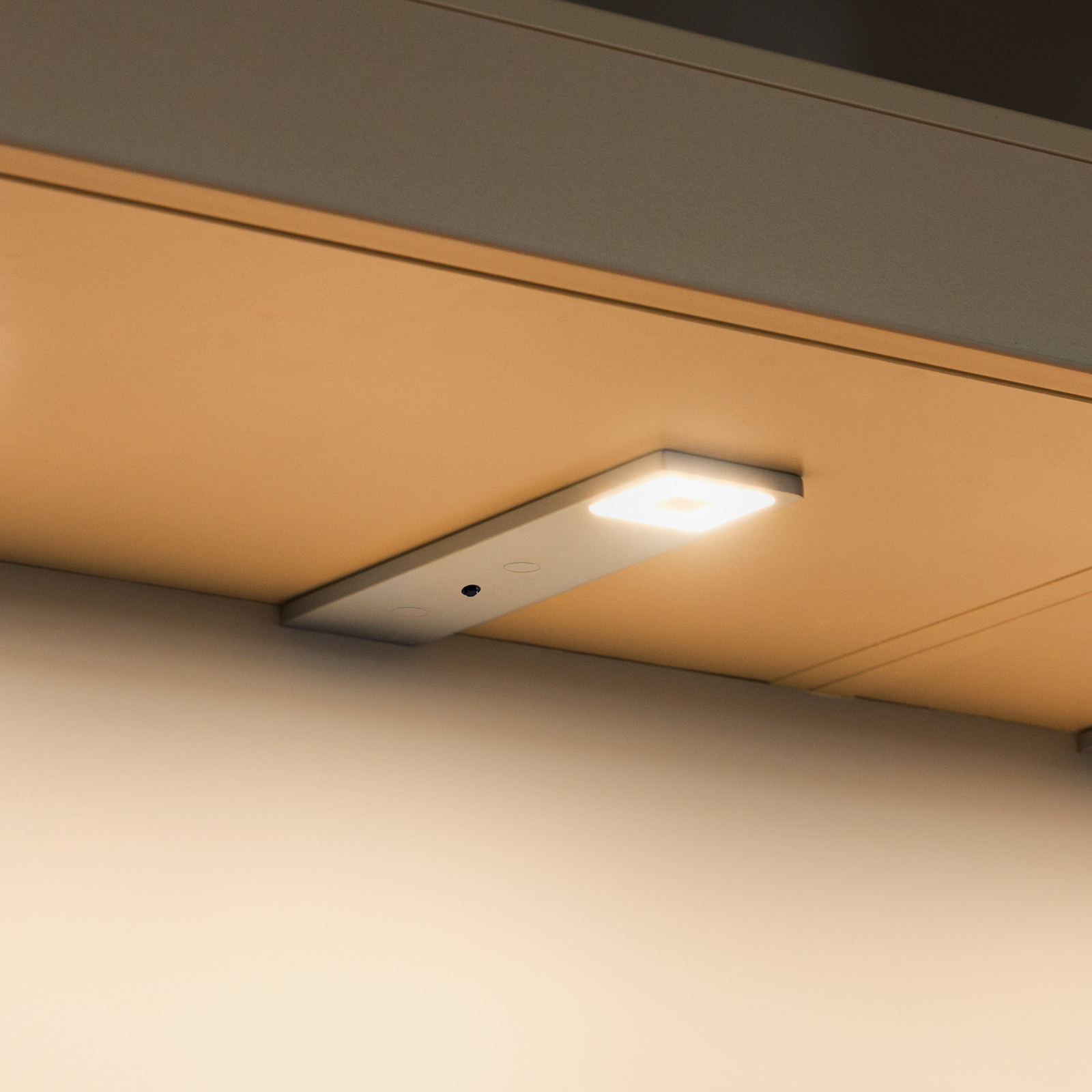 Candeeiro de superfície LED para móveis Imola, conjunto de 3