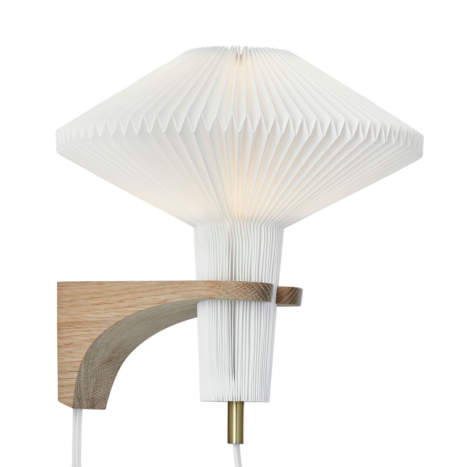 Le KLINT The Mushroom wandlamp, met eikenhout