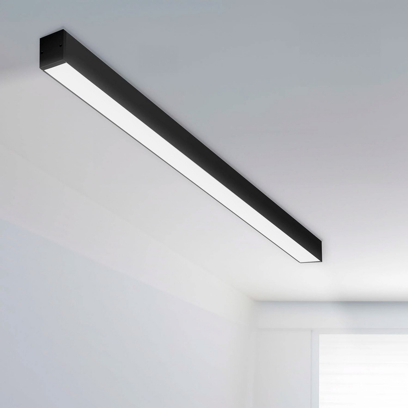 SLC LED lubinis šviestuvas Click, 56 cm ilgio, juodas, CCT