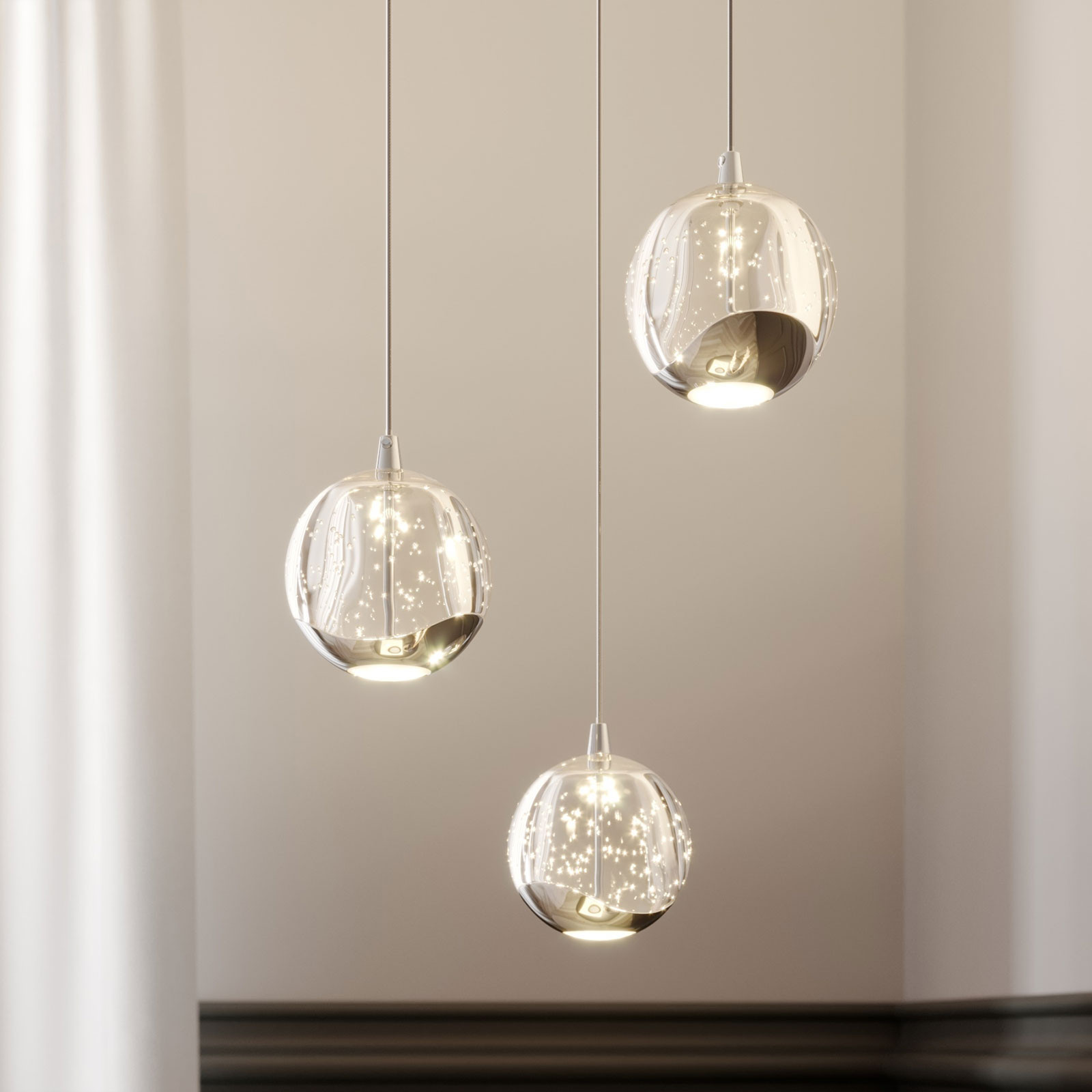 Lucande Lampă suspendată LED Hayley Ø 25 cm 3 becuri crom sticlă - Camera de zi / sufragerie - modern - clar crom
