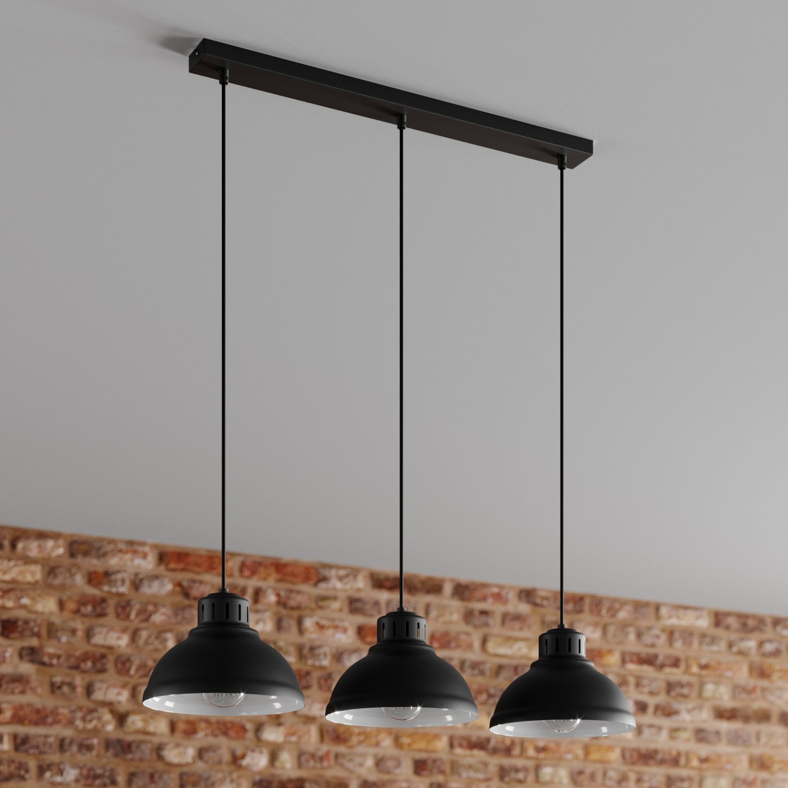 Sven pendant light, 3-bulb, black