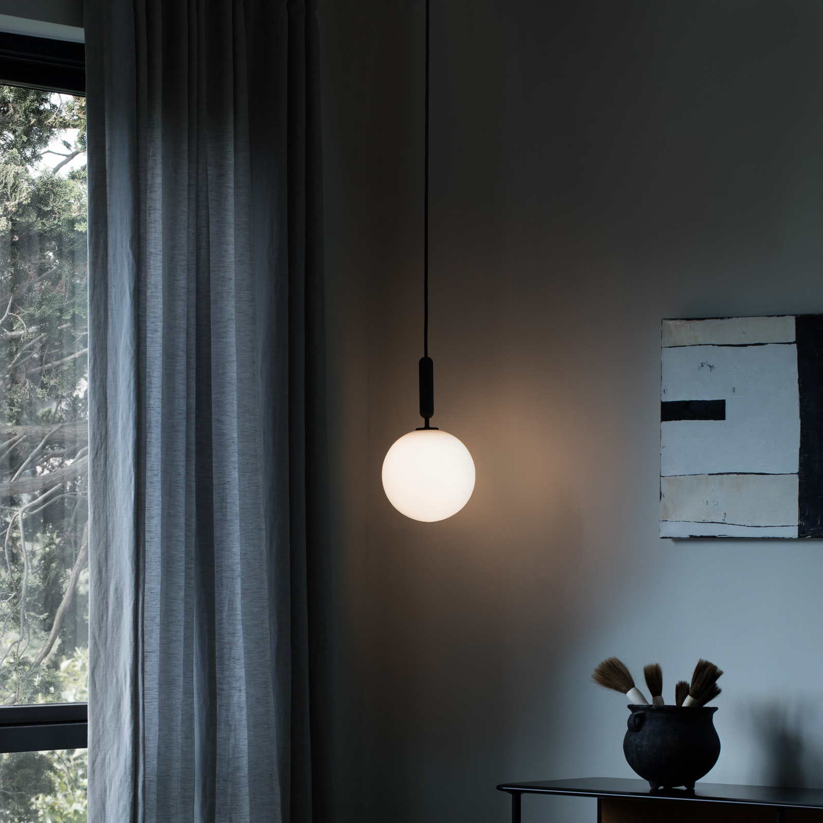 Miira 1 Riippuvalaisin Large Rock Grey/Opal White - Nuura