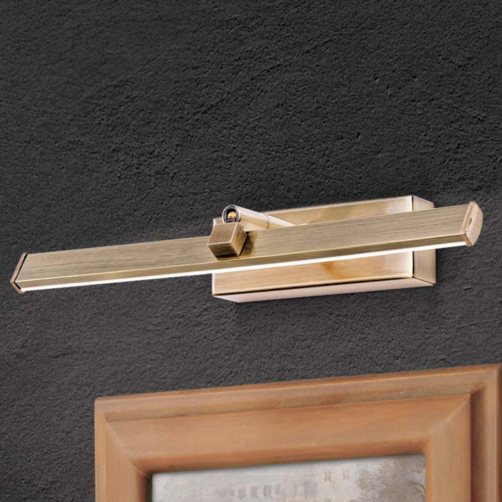 LED picture light Suren in antique brass, 30 cm