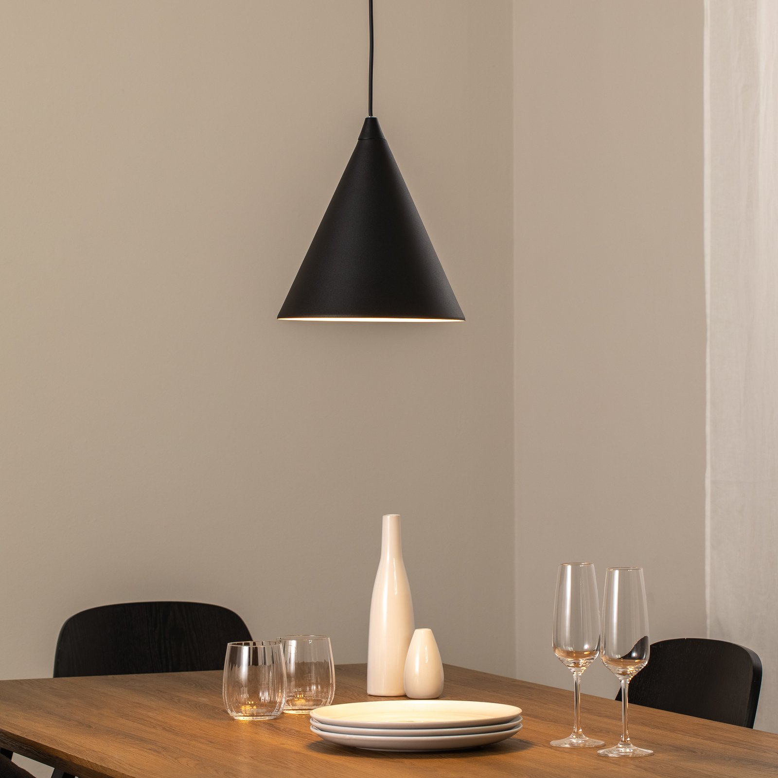 Závěsné světlo tvar, černá, kov, Ø 24 cm, kužel, E27