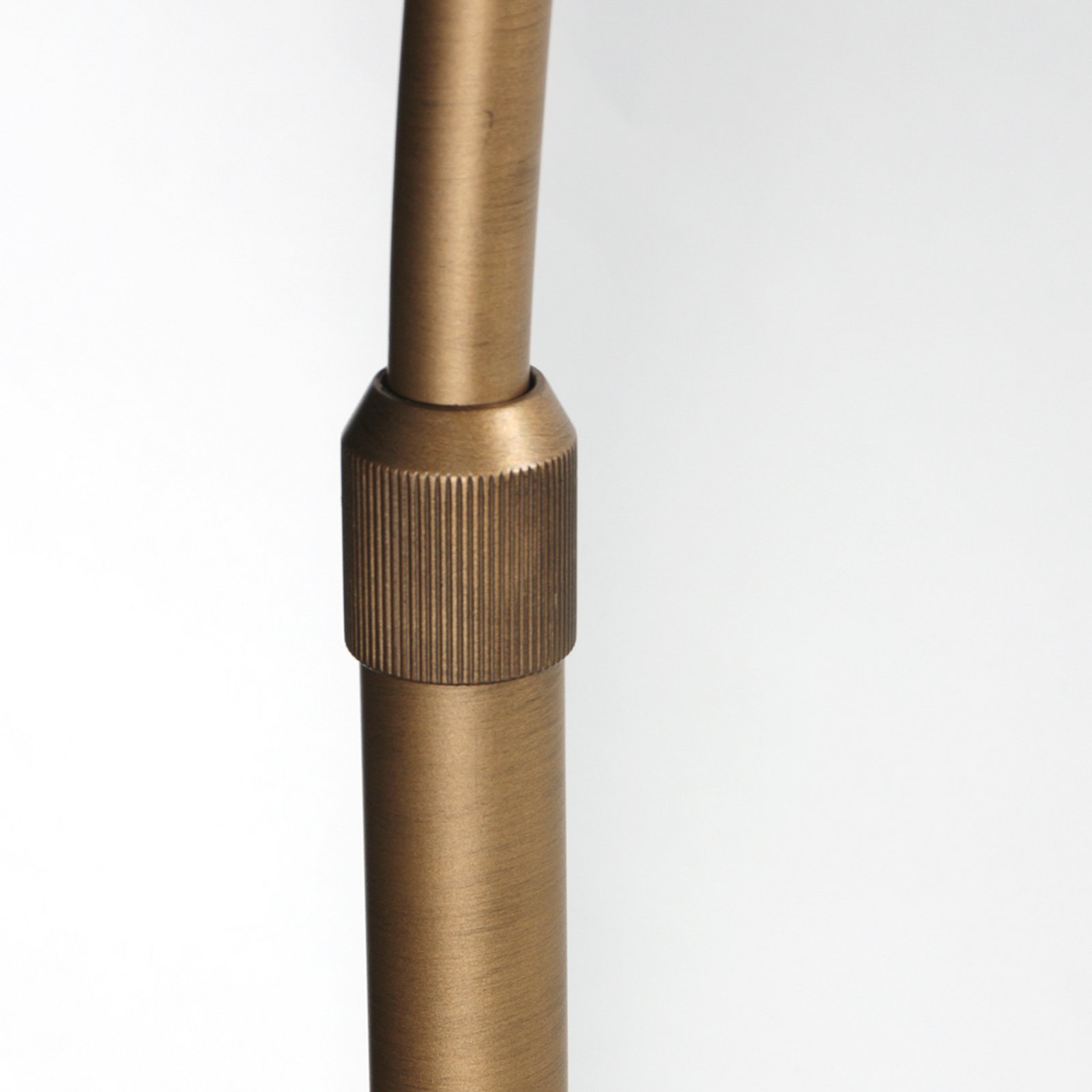 Kaareva valaisin Sparkled Light, pronssinvärinen, bambu, E27 Kaareva valaisin Sparkled Light, pronssinvärinen, bambu, E27