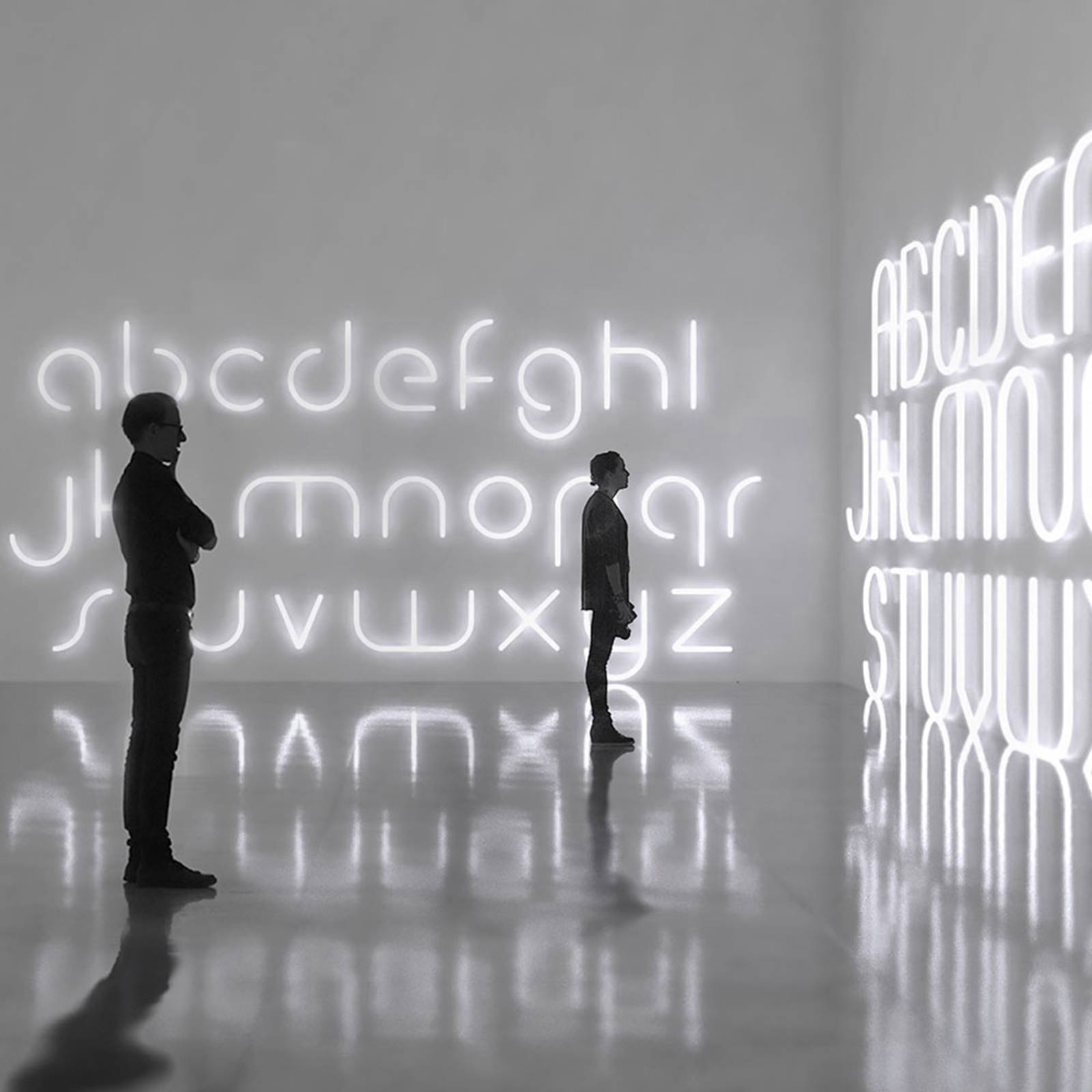 Artemide Alfabet światła ściana duża litera C