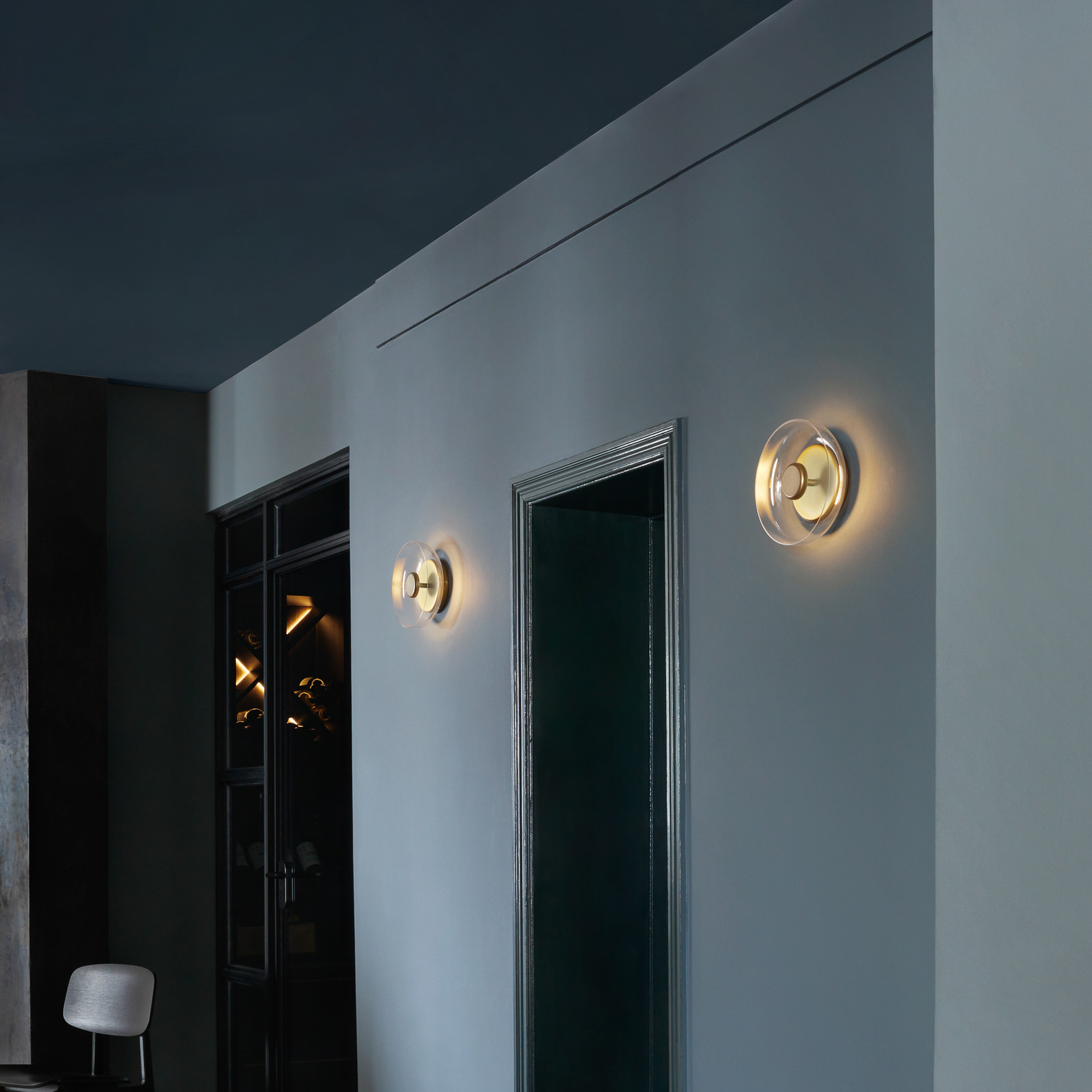 Nuura Blossi Wall/Ceiling LED-vegglampe, klar