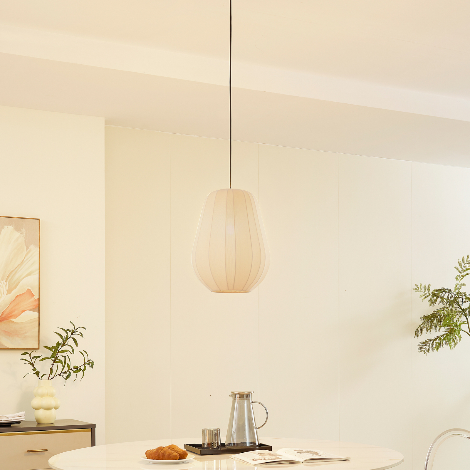 Lindby hanglamp Helin, beige, Ø 30 cm, stof