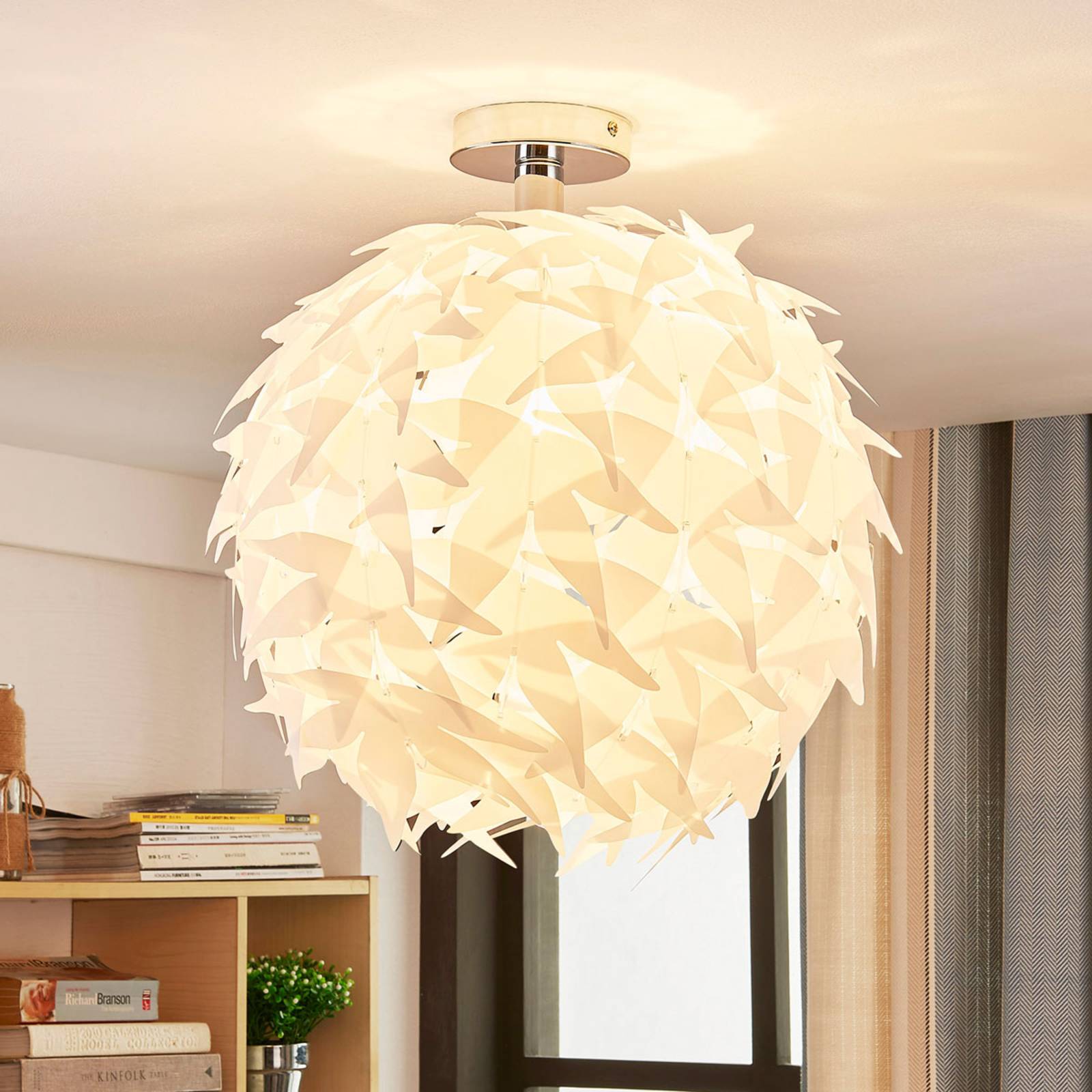 Corin – biała lampa sufitowa, trendy