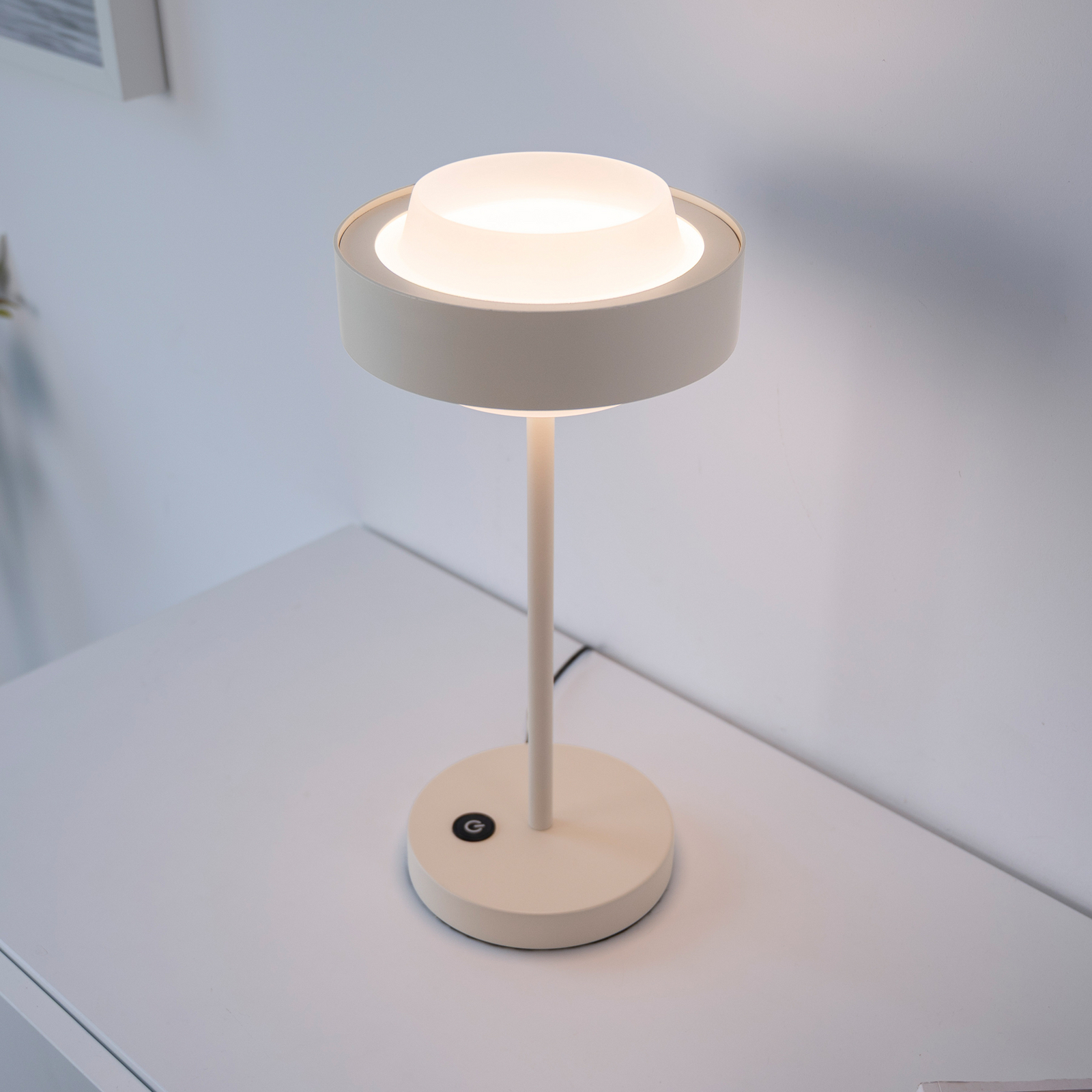 Schöner Wohnen LED επιτραπέζια λάμπα Elmo, Sandbrise, 3000 K Dimmer Schöner Wohnen LED επιτραπέζια λάμπα Elmo, Sandbrise, 3000 K Dimmer