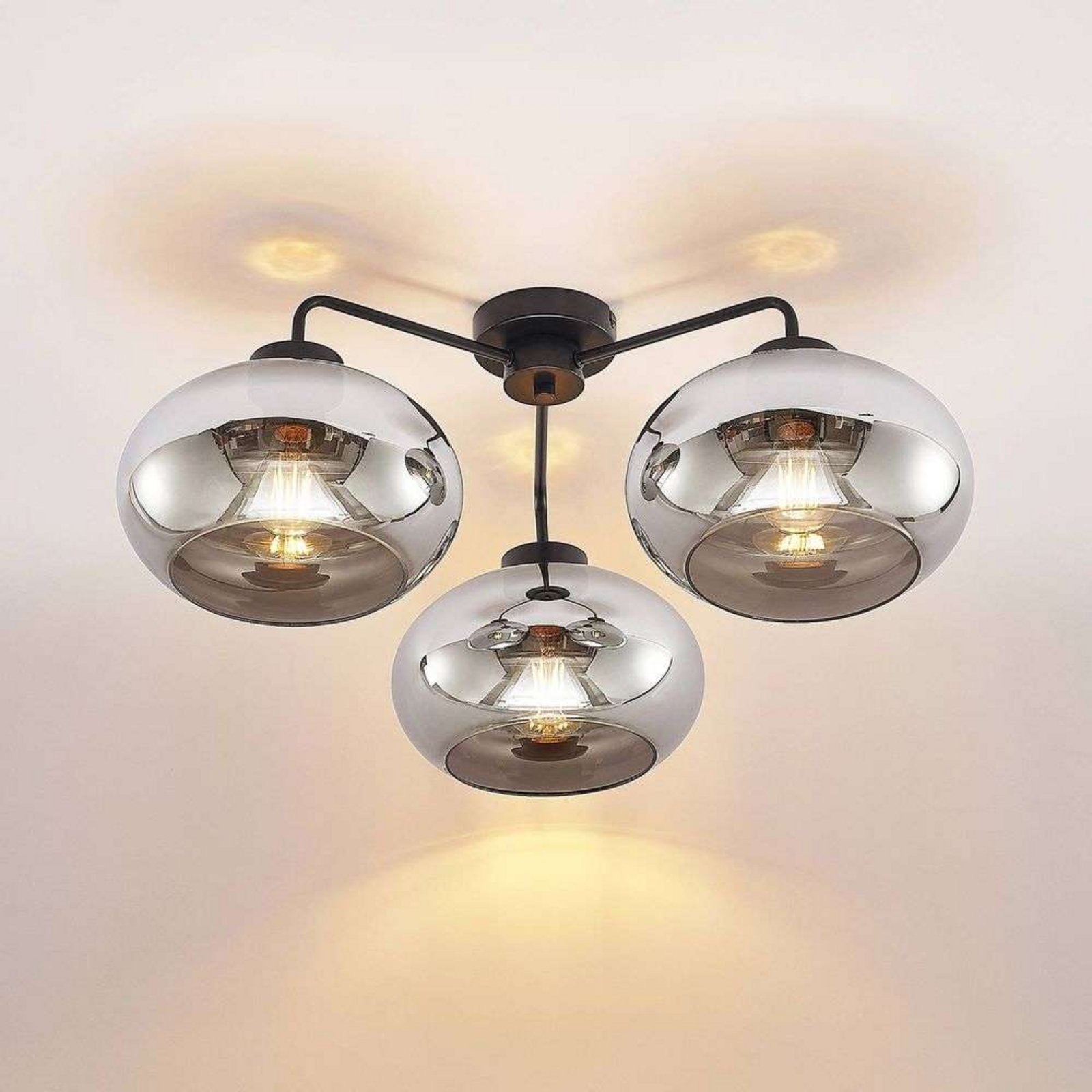 Navidia 3 Taklampe Smoked - Lindby