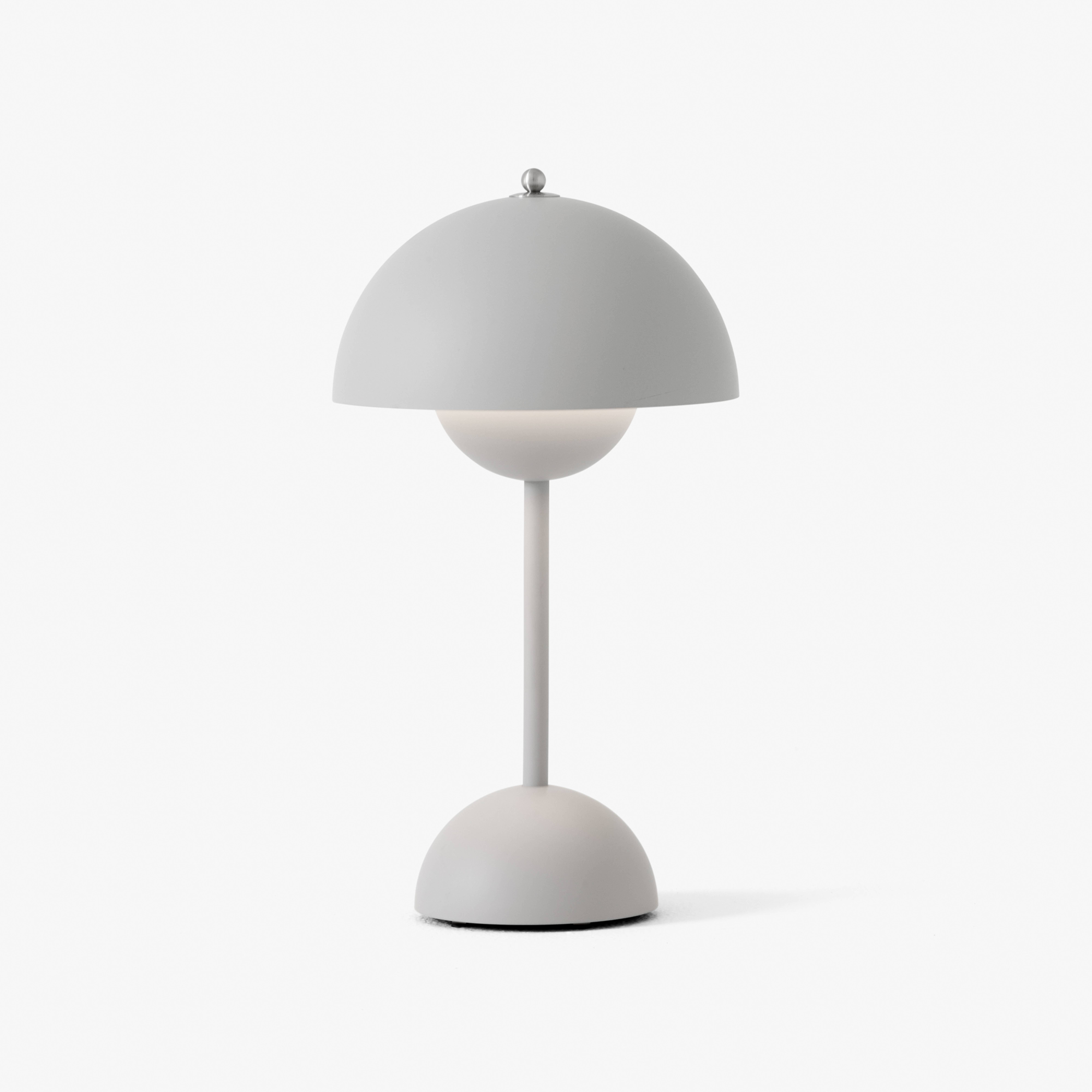 &Tradición Lámpara de mesa LED recargable Flowerpot VP9 gris claro mate