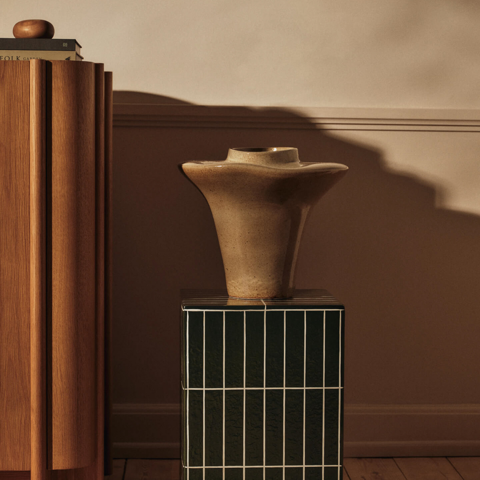 Evio vase, ulmengrønn, høyde 35 cm, steingods - ferm LIVING