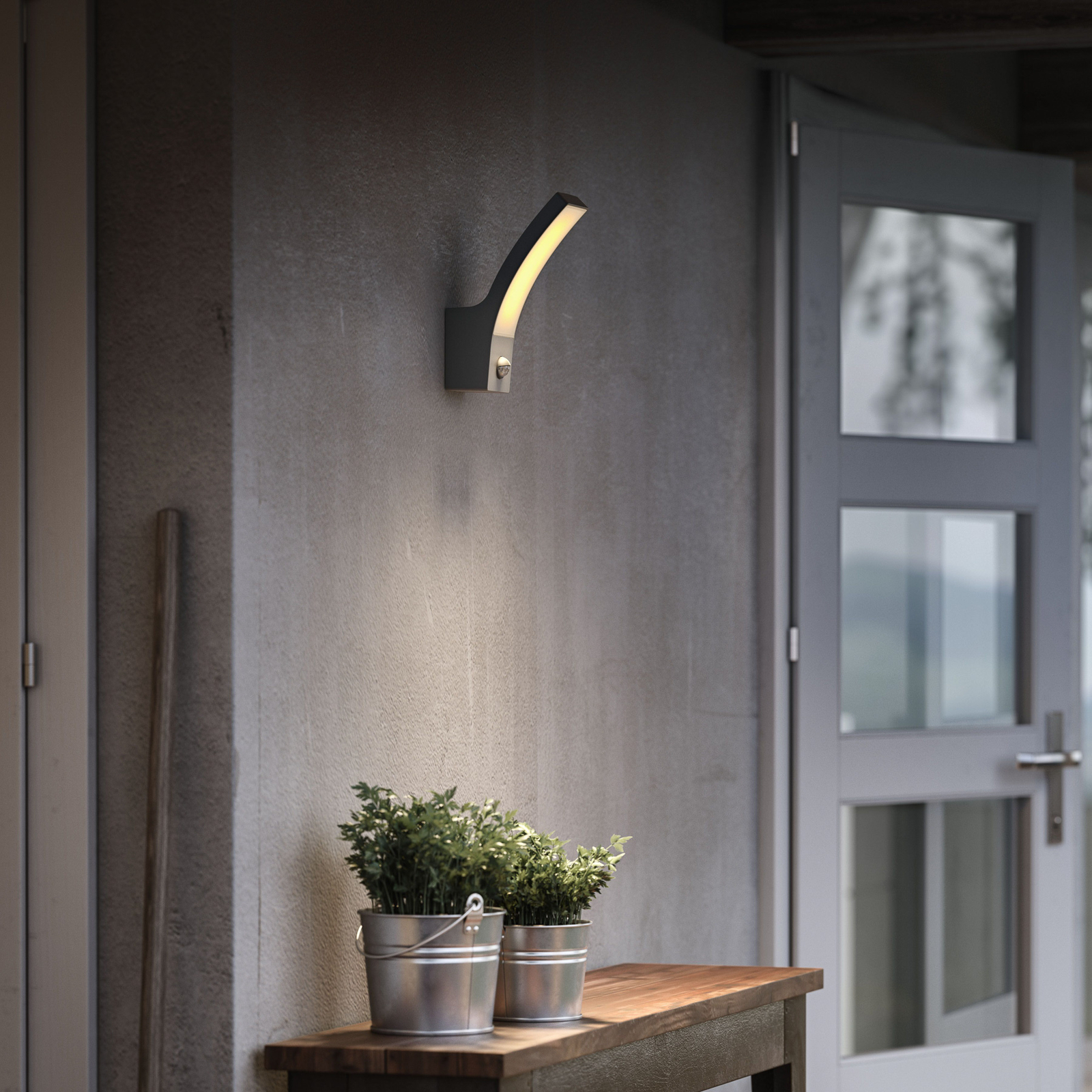 Philips LED vanjska zidna svjetiljka Splay UE, senzor