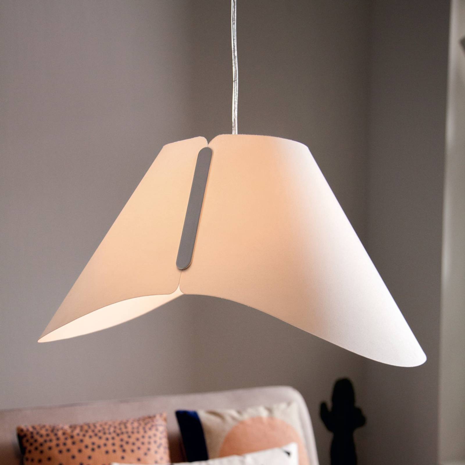 Pretty hanging light Ecru Smart Volume