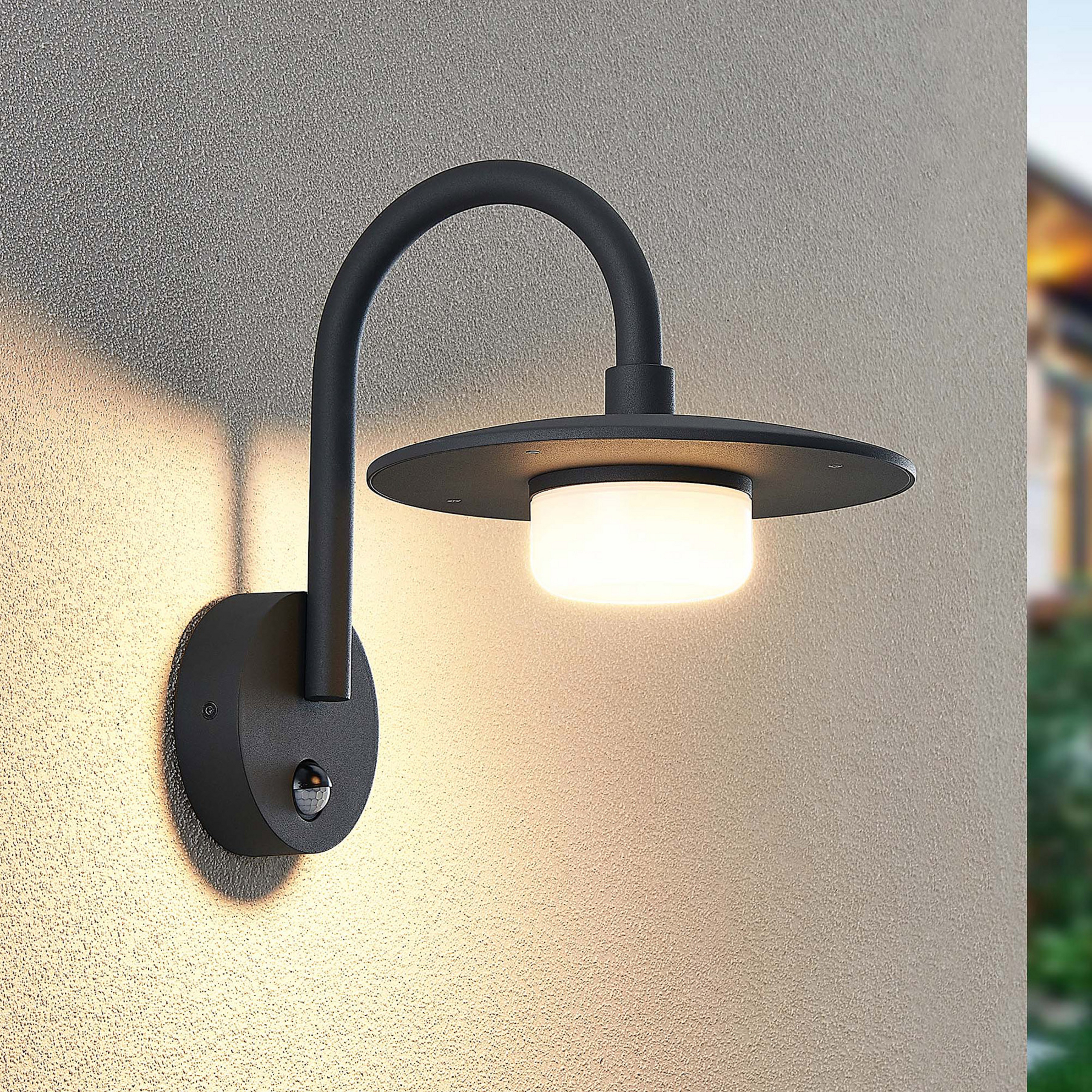 Lucande Außenwandleuchte Zamalino, 31 cm, anthrazit, Sensor