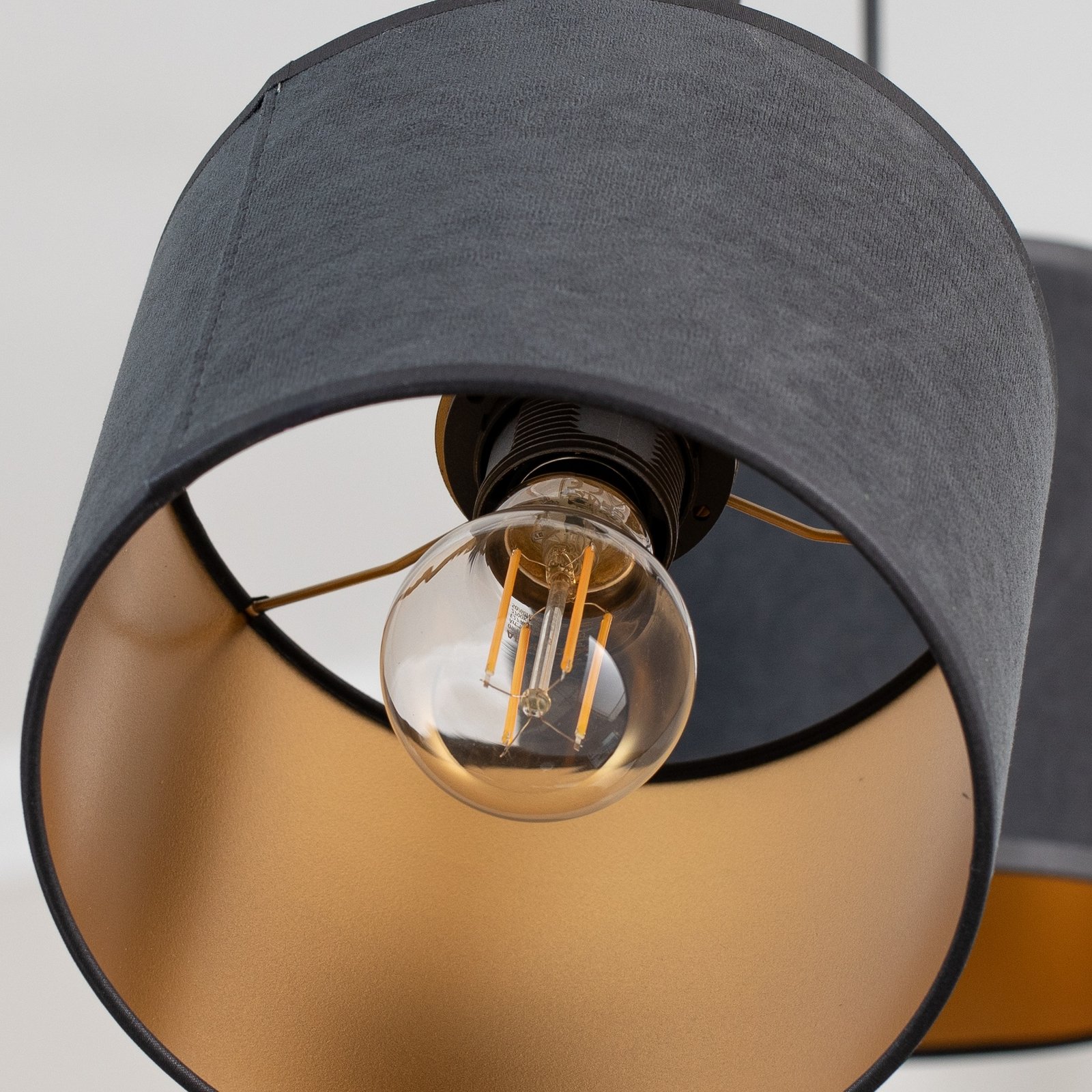 Jari hanging light, fabric shade, 3-bulb, round, black and gold