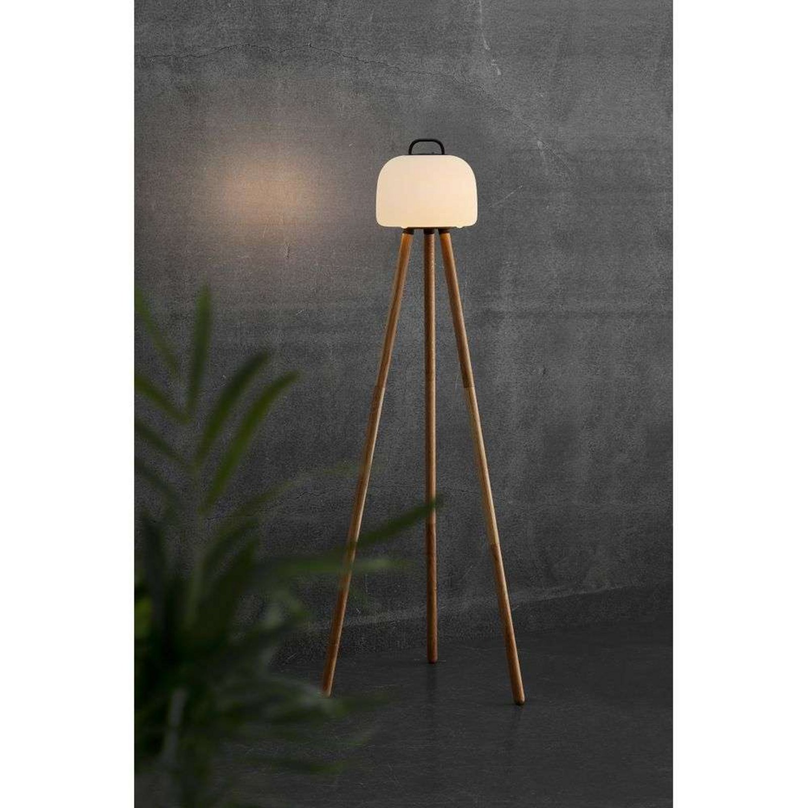 Kettle To-Go Tripod 110 Floor Stand Nature/Brown- Nordlux