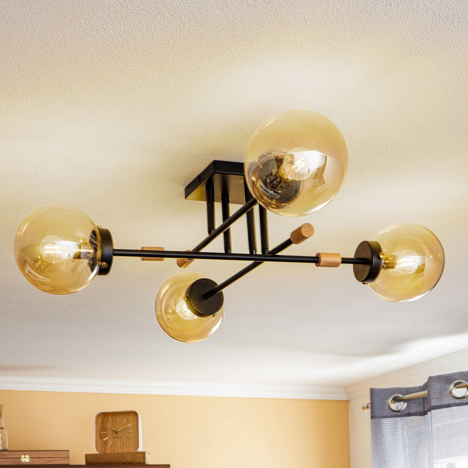 Sinzig ceiling light in black and gold