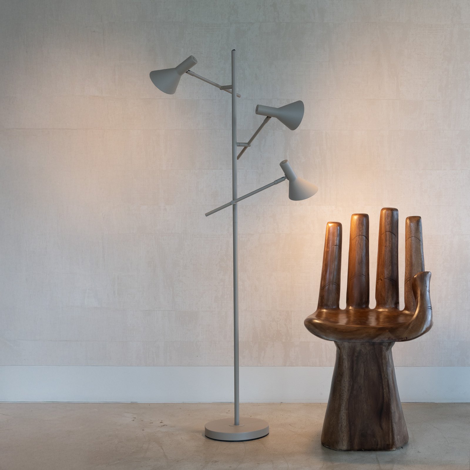 IT'S ABOUT ROMI Stehlampe Izmir, sandfarben, 3-flammig