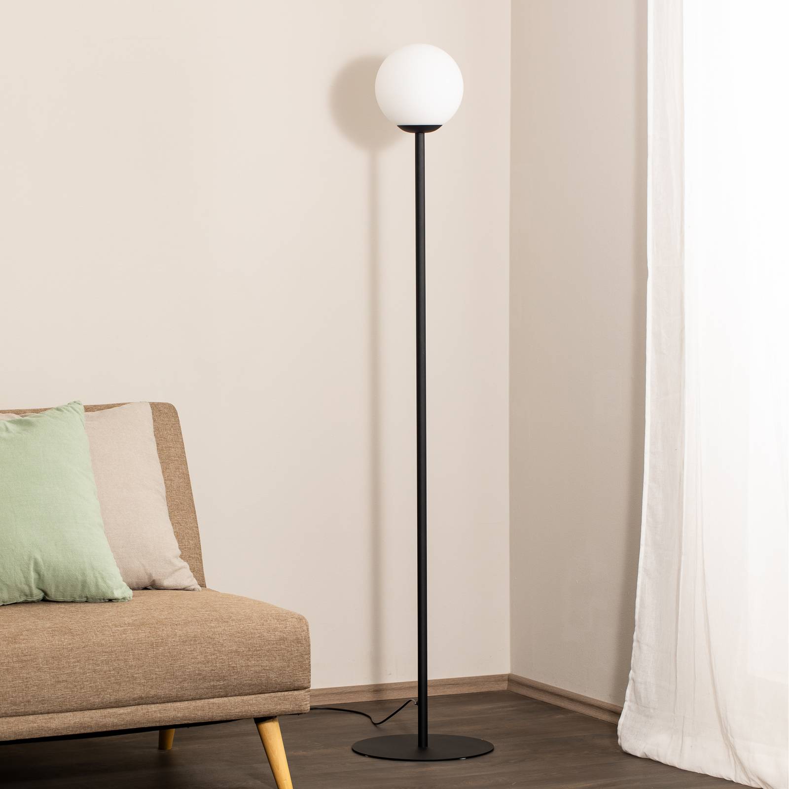 Lampa stojąca Joel, metal i szkło, czarna/biała