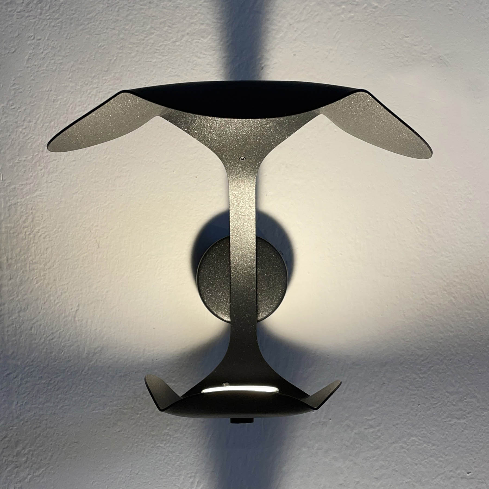 Knikerboker Le Gigine LED-Wandleuchte