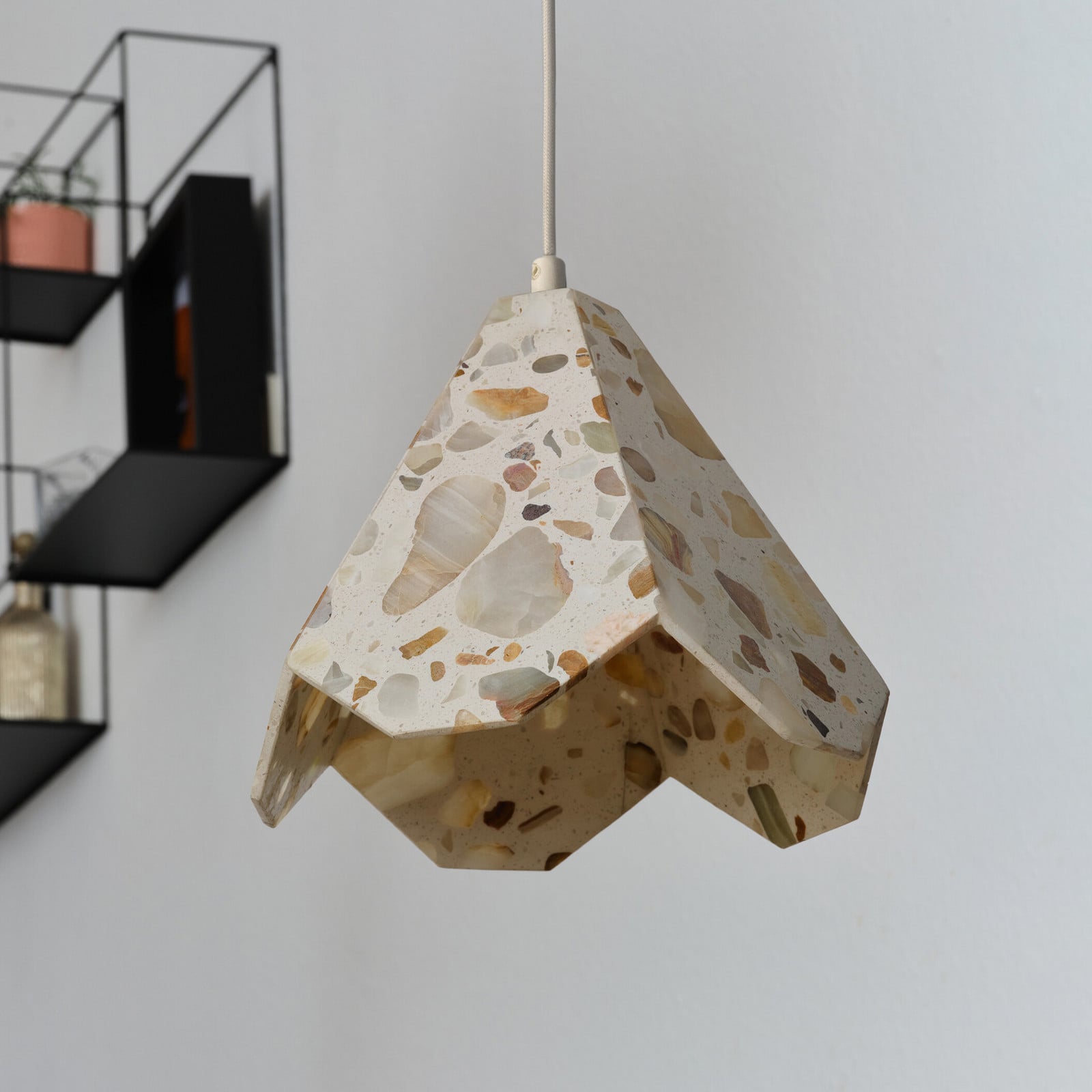 Lampă suspendată OSRAM Decor Gleam Flower Terrazzo bej E27 - Camera de zi / sufragerie - Marmură