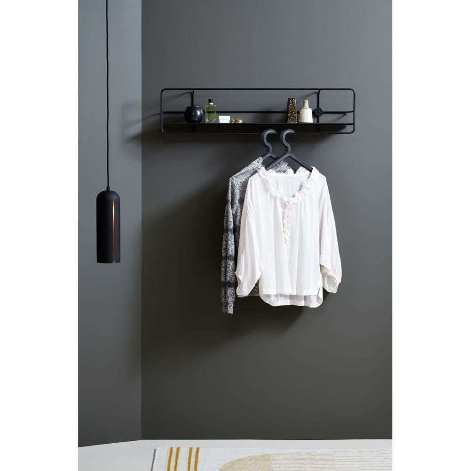 Illusion Hanger Nero - Woud