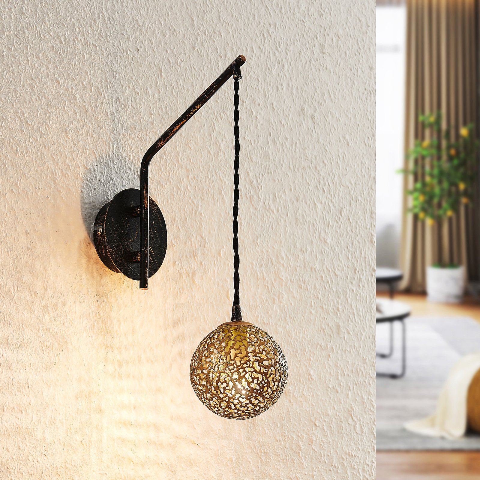Lucande Zale wall light, 1-bulb, Oriental