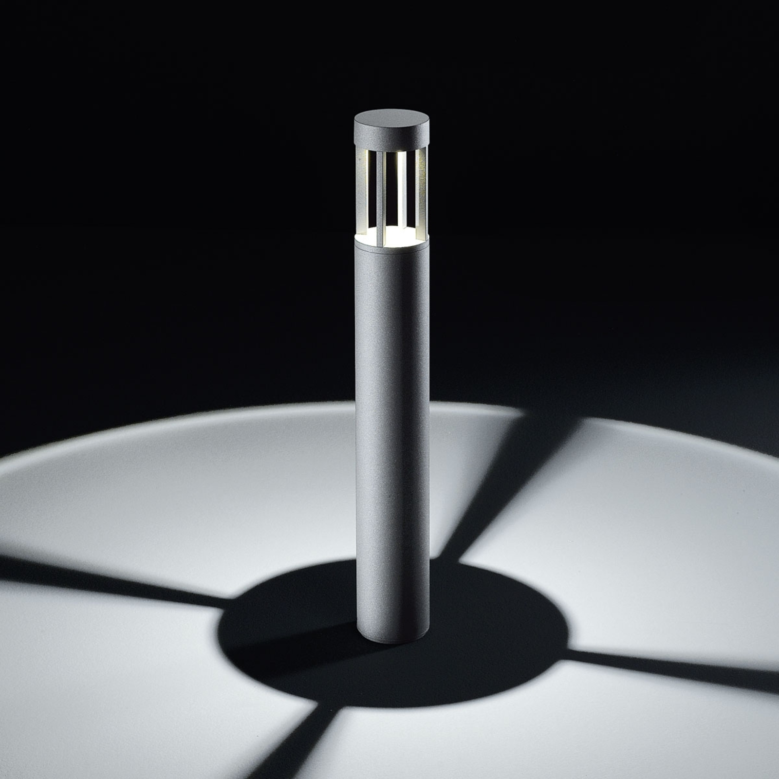 Egger Licht Sydney path light with LED, 5 W, warm white, aluminium, 5 W, energy efficiency: A+, H: 65.5 cm