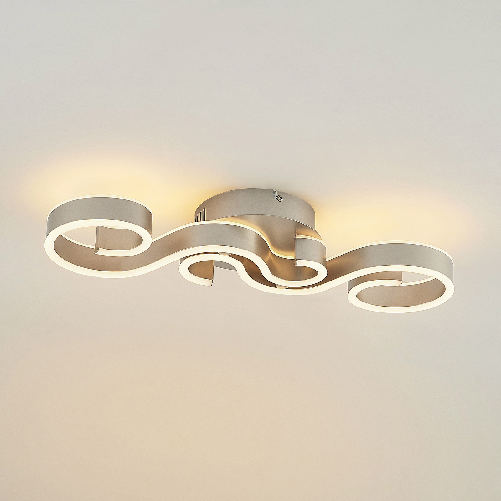 Lucande Admira LED-taklampe, 51,7 cm nikkel