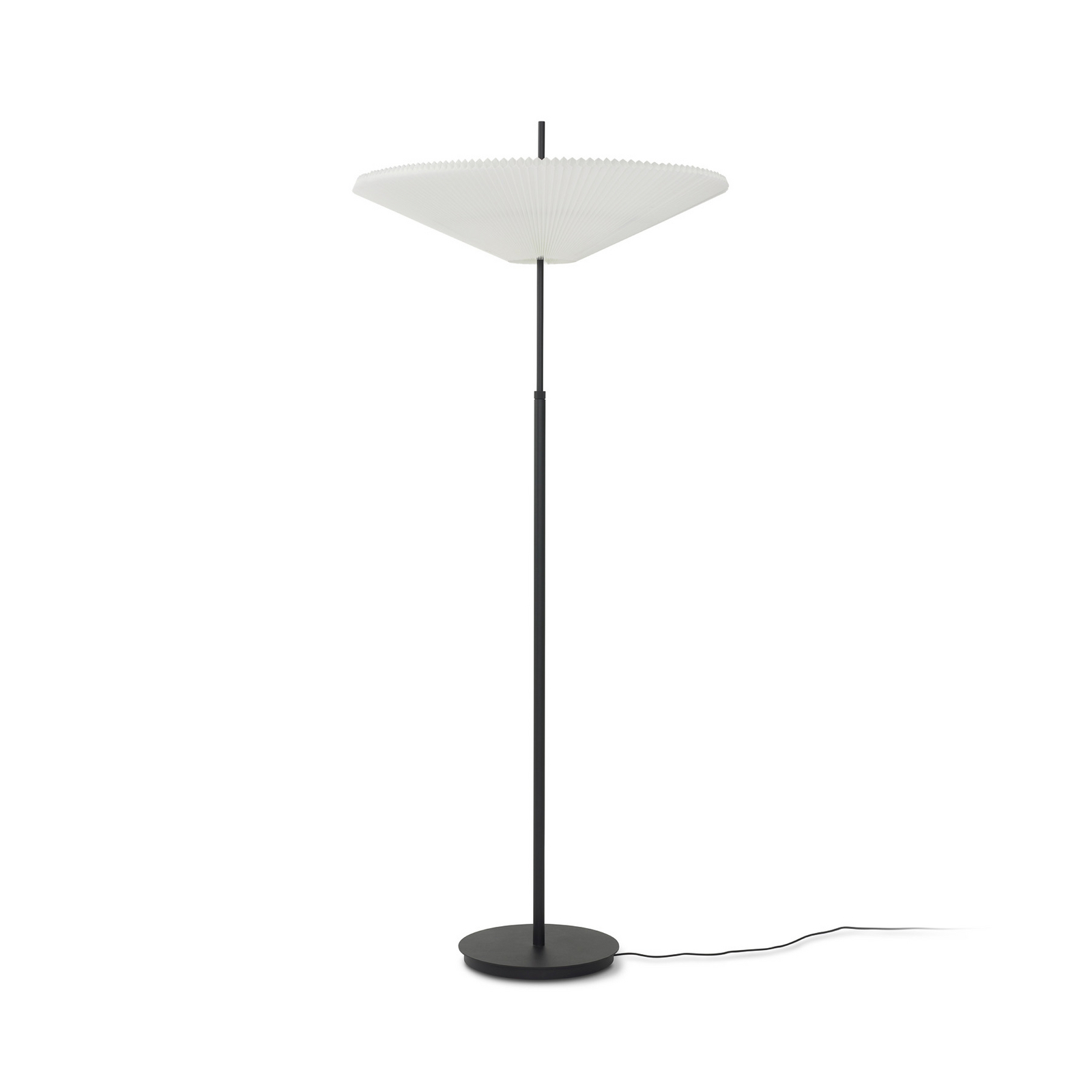 LED стояща лампа „Nebra“ от New Works, черно/бяло, 150 см, текстил LED стояща лампа „Nebra“ от New Works, черно/бяло, 150 см, текстил