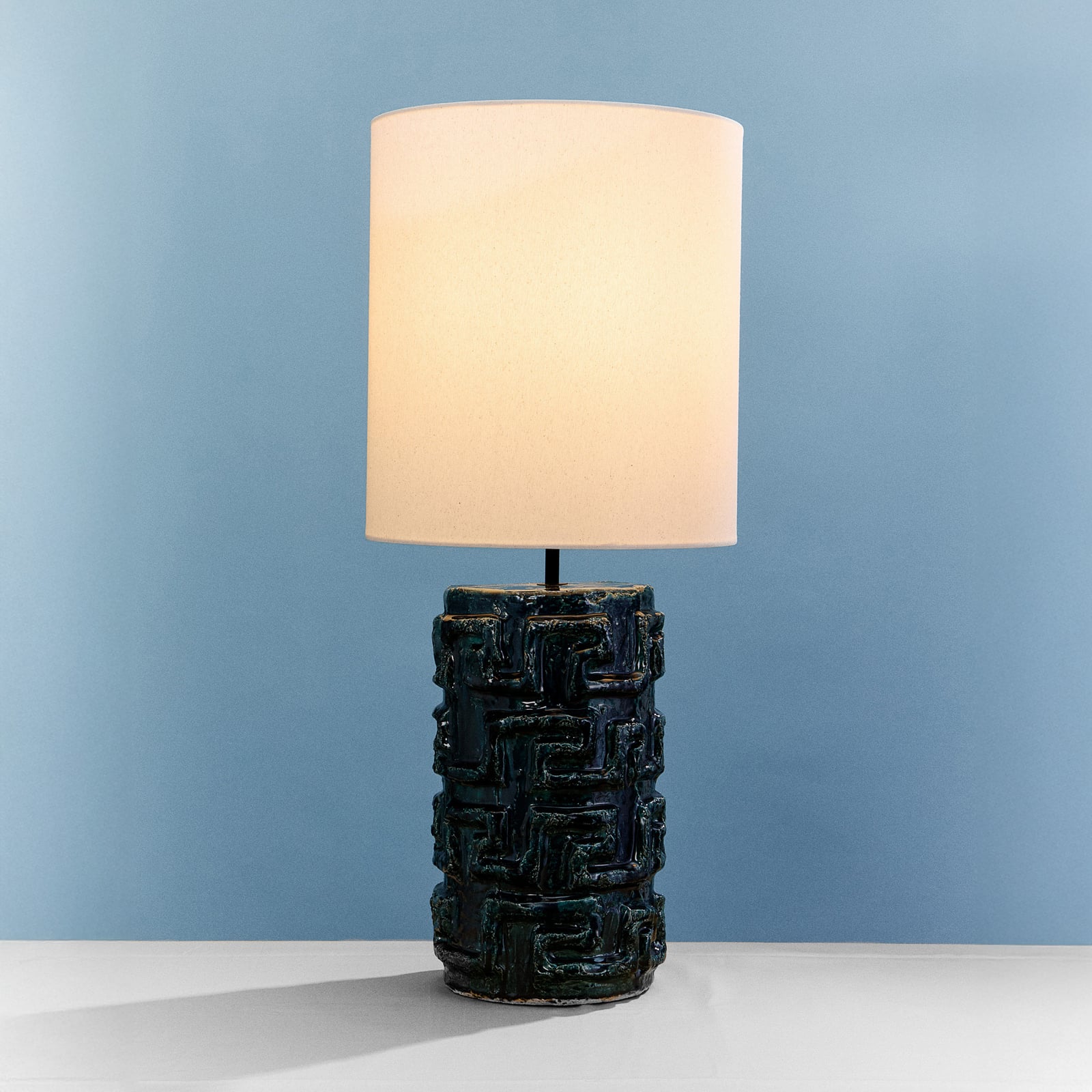 01 BLUE GREEN LOOK AT ME bordlampe, keramik, tekstil, højde 84 cm – Serax