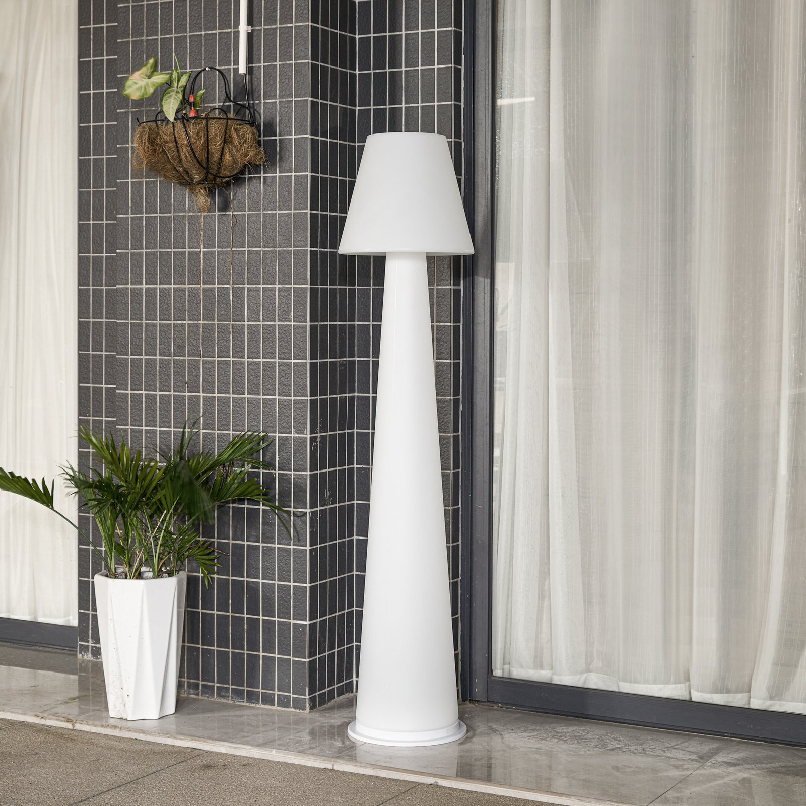 Gauri Portátil Candeeiro de Pé IP44 Branco - Lucande