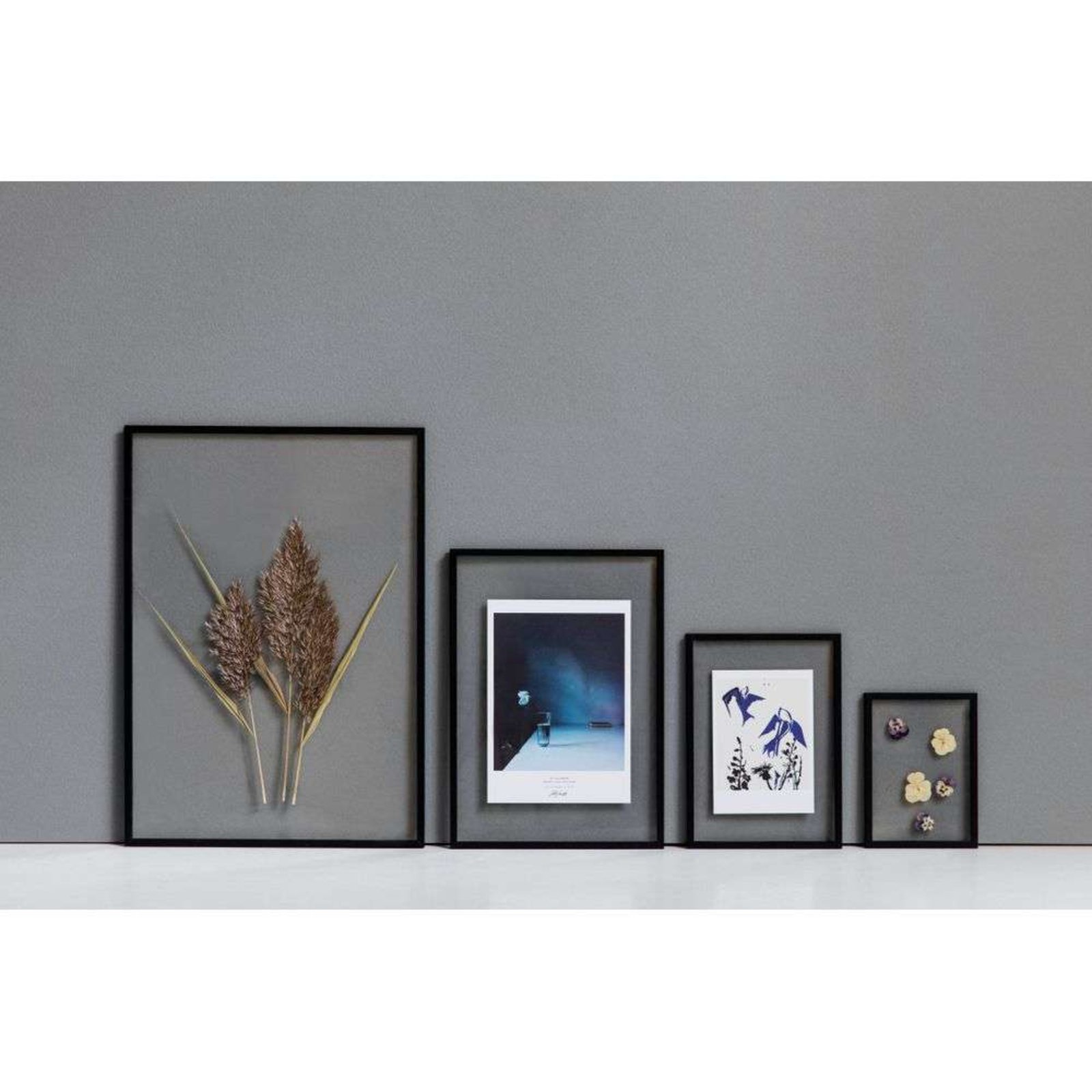 Frame 50x70 Black - Moebe