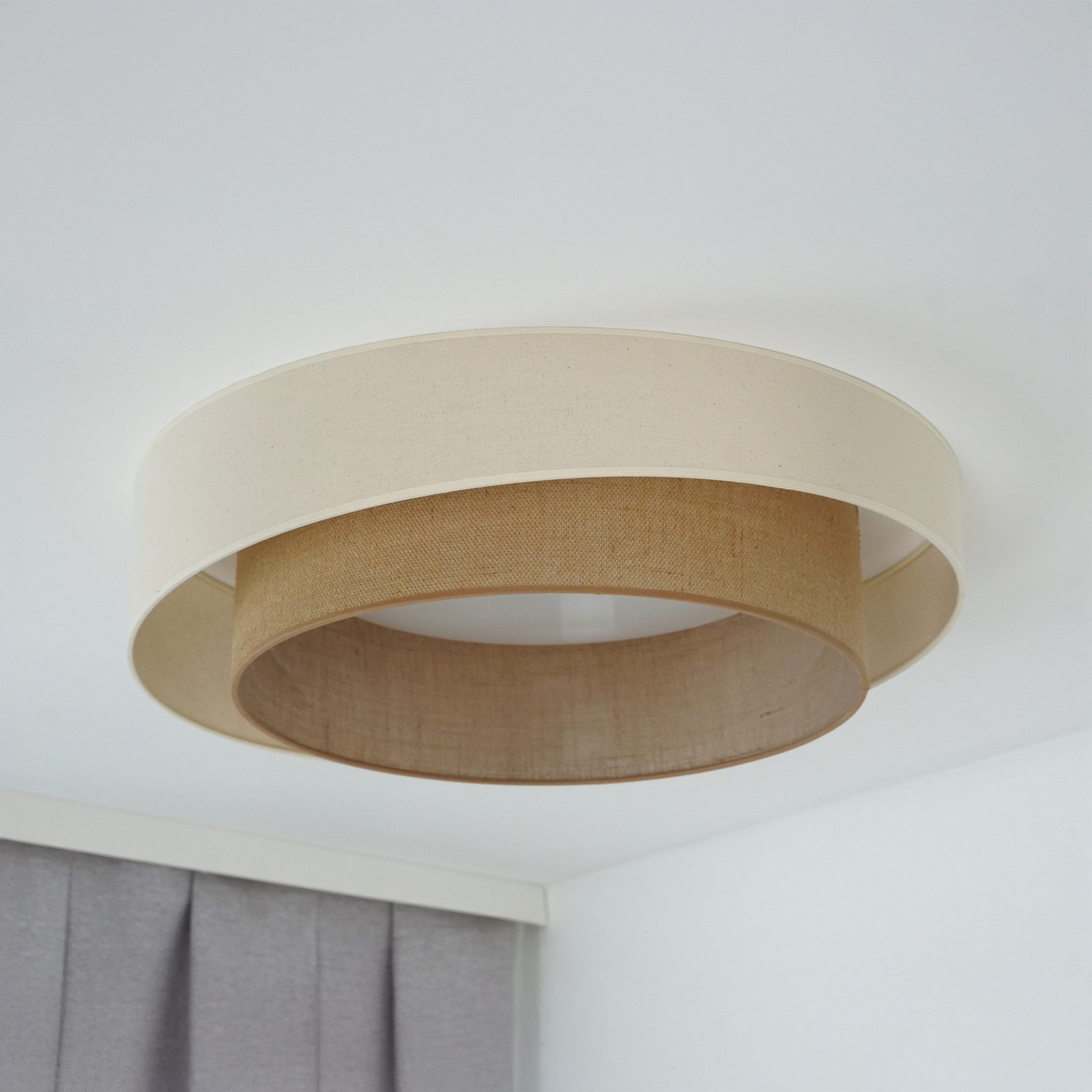 LED griestu gaisma Luneta S, džuta, smilškrāsas/brūnā krāsā, Ø 60 cm, 3 pakāpju