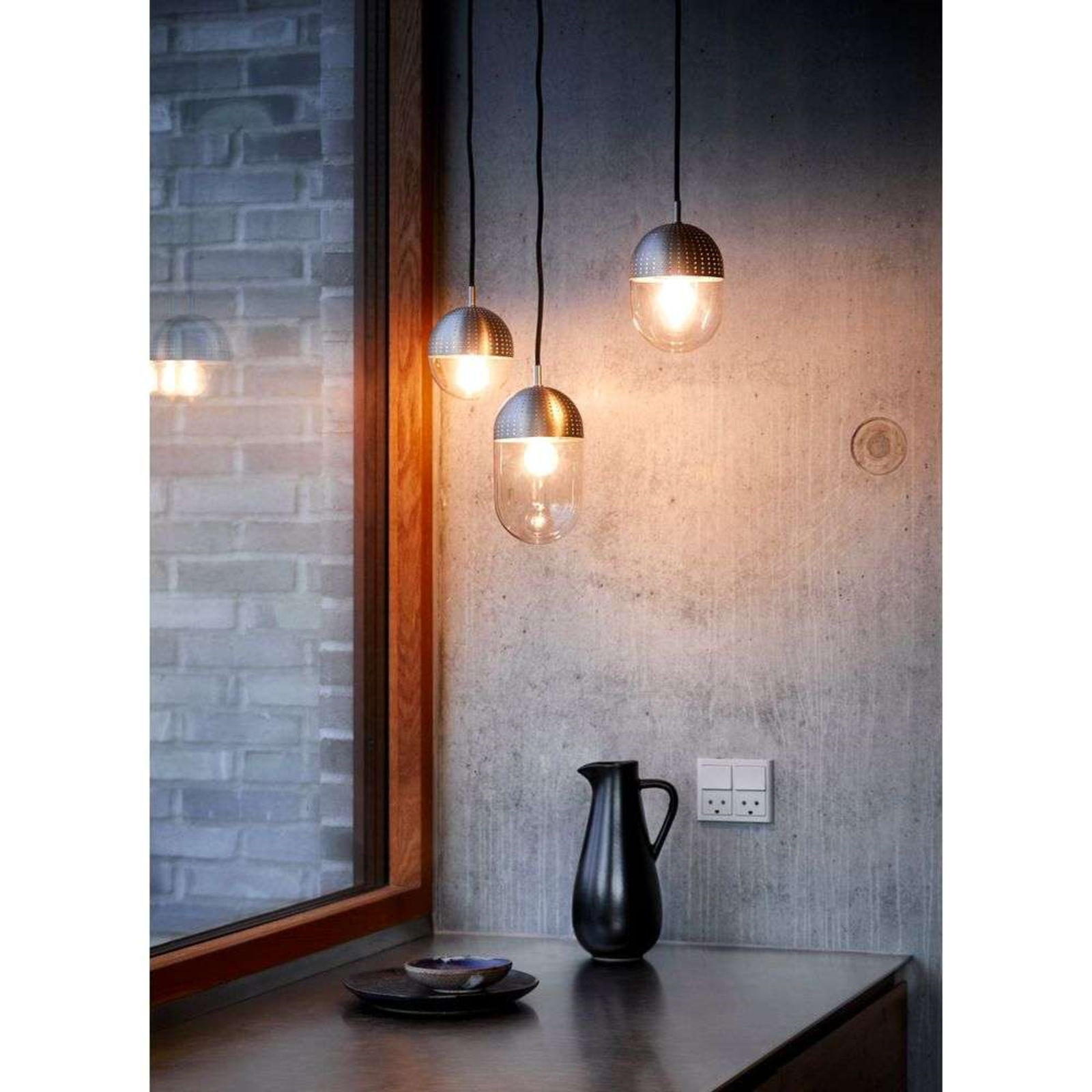 Dot Pendant Large Satin/Smoke - Woud