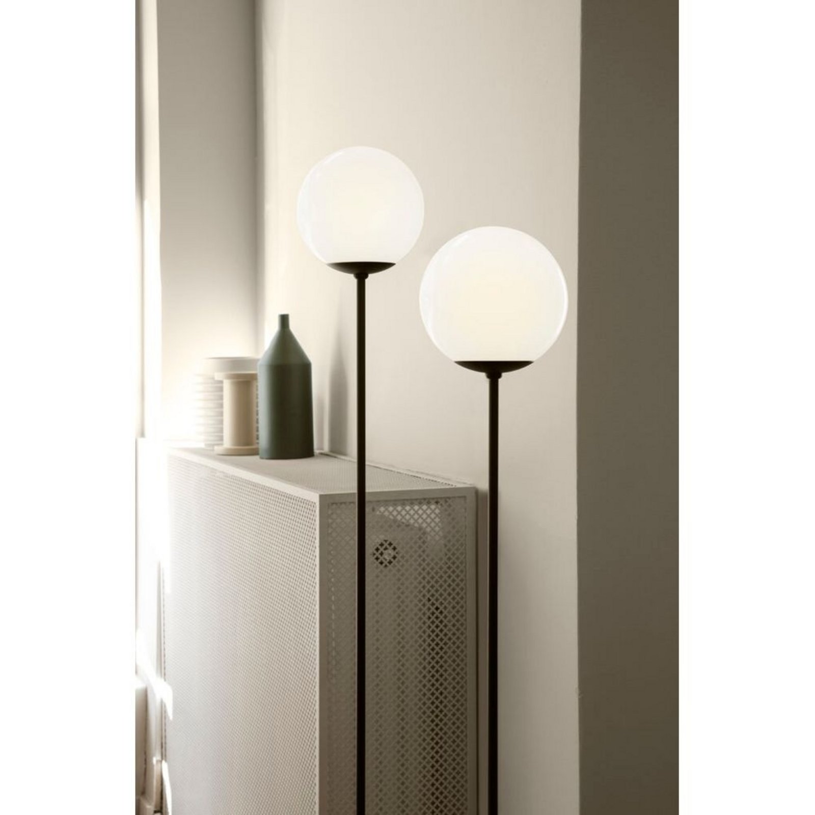 Model 1081 Lampadar H168 Black - Astep