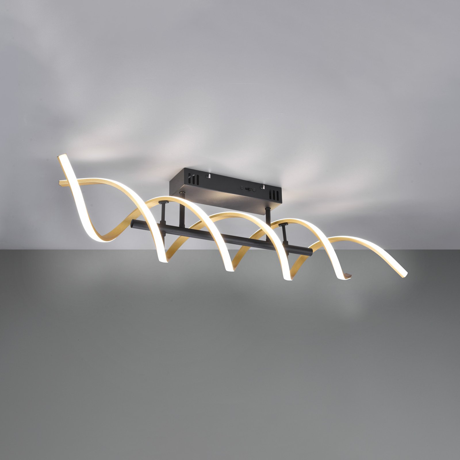 Sequence LED ceiling light, dimmable, CCT, brass