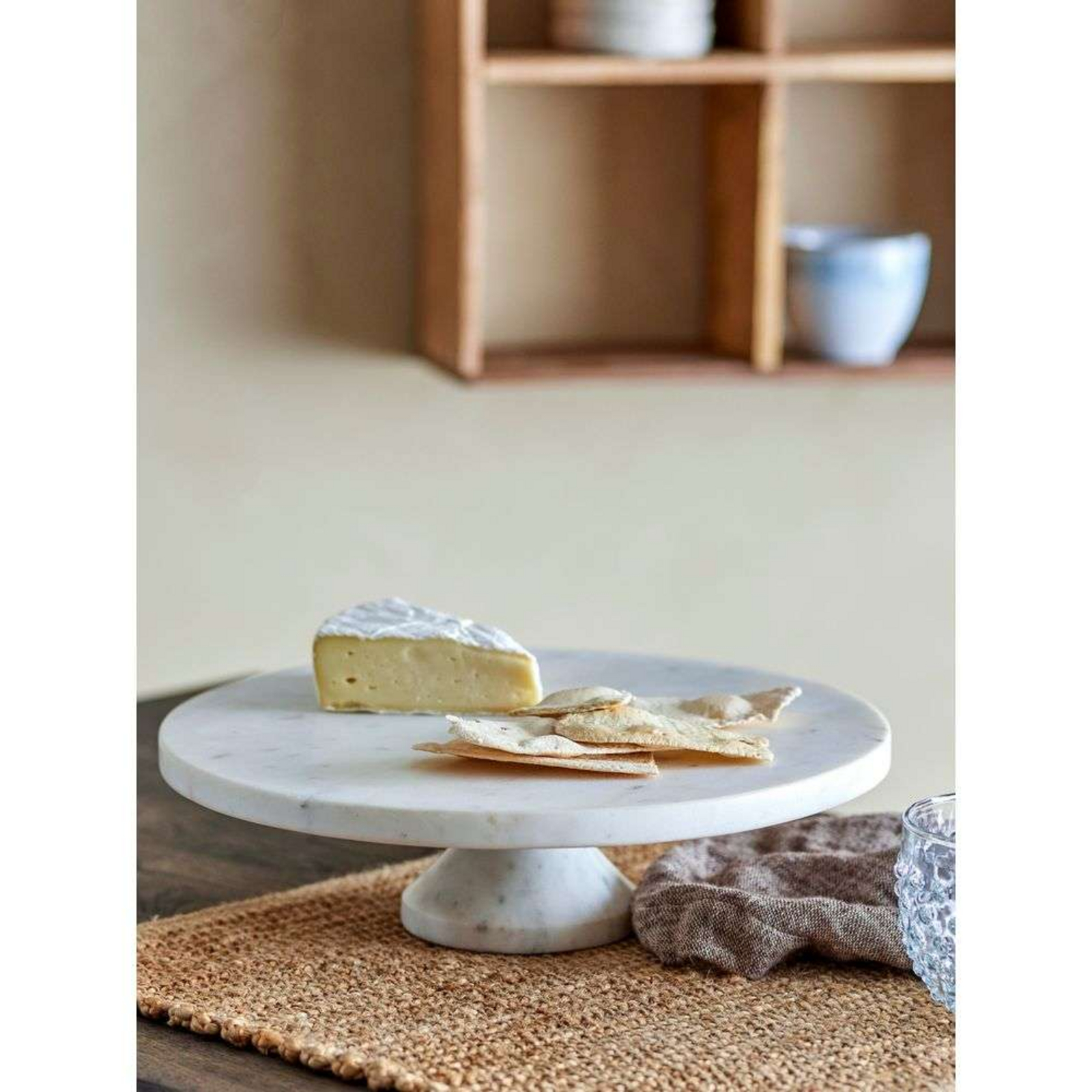 Fenya Cake Tray White Marble - Bloomingville