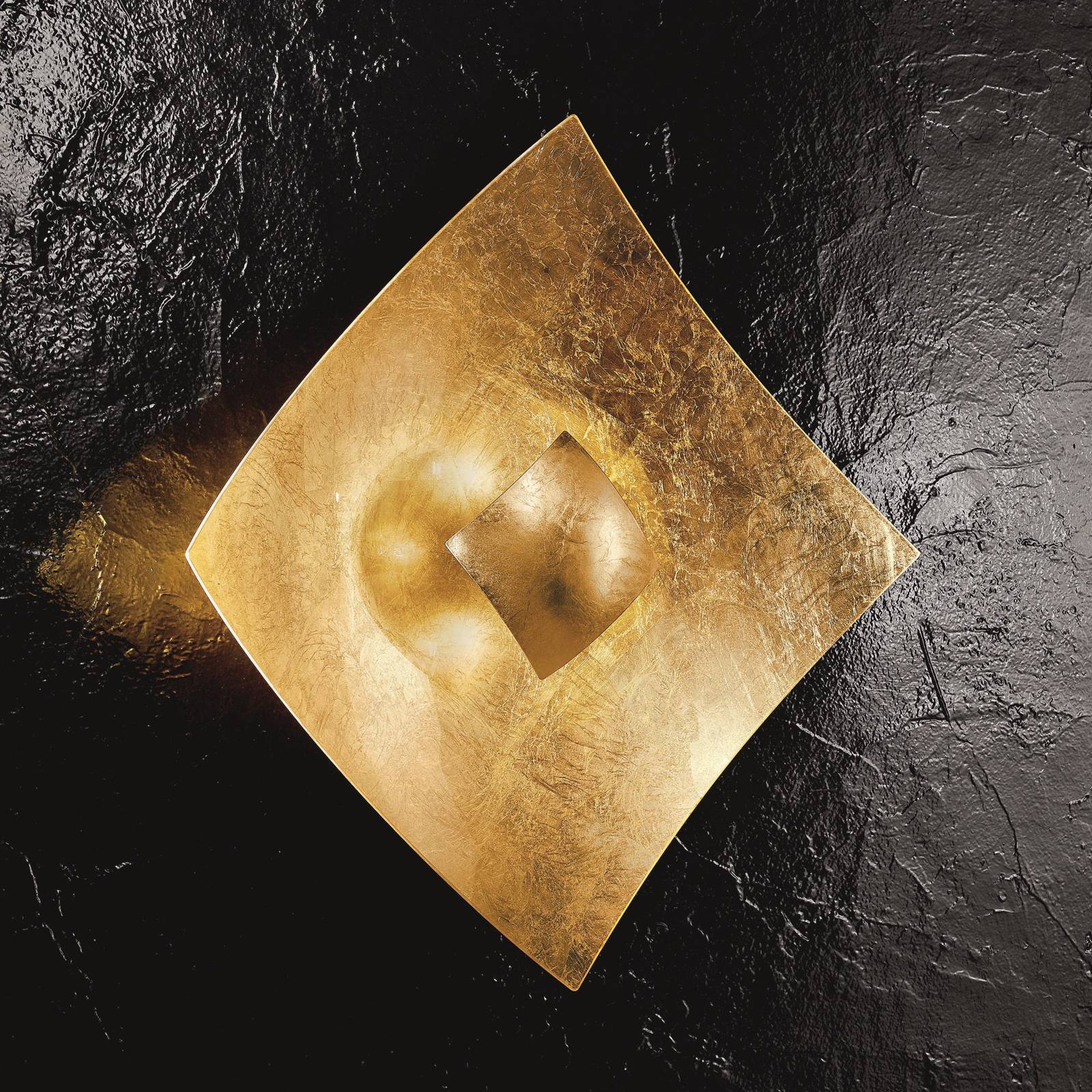 Nástenné svietidlo Quadrangolo s plátkovým zlatom, 18 x 18 cm