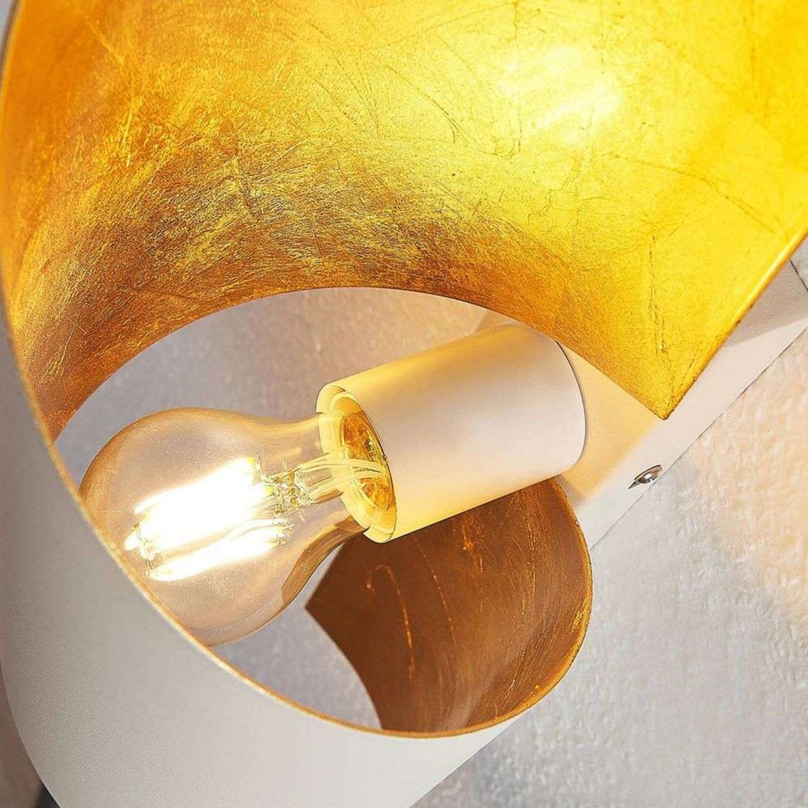 Vanni Wall Lamp White/Gold - Lindby